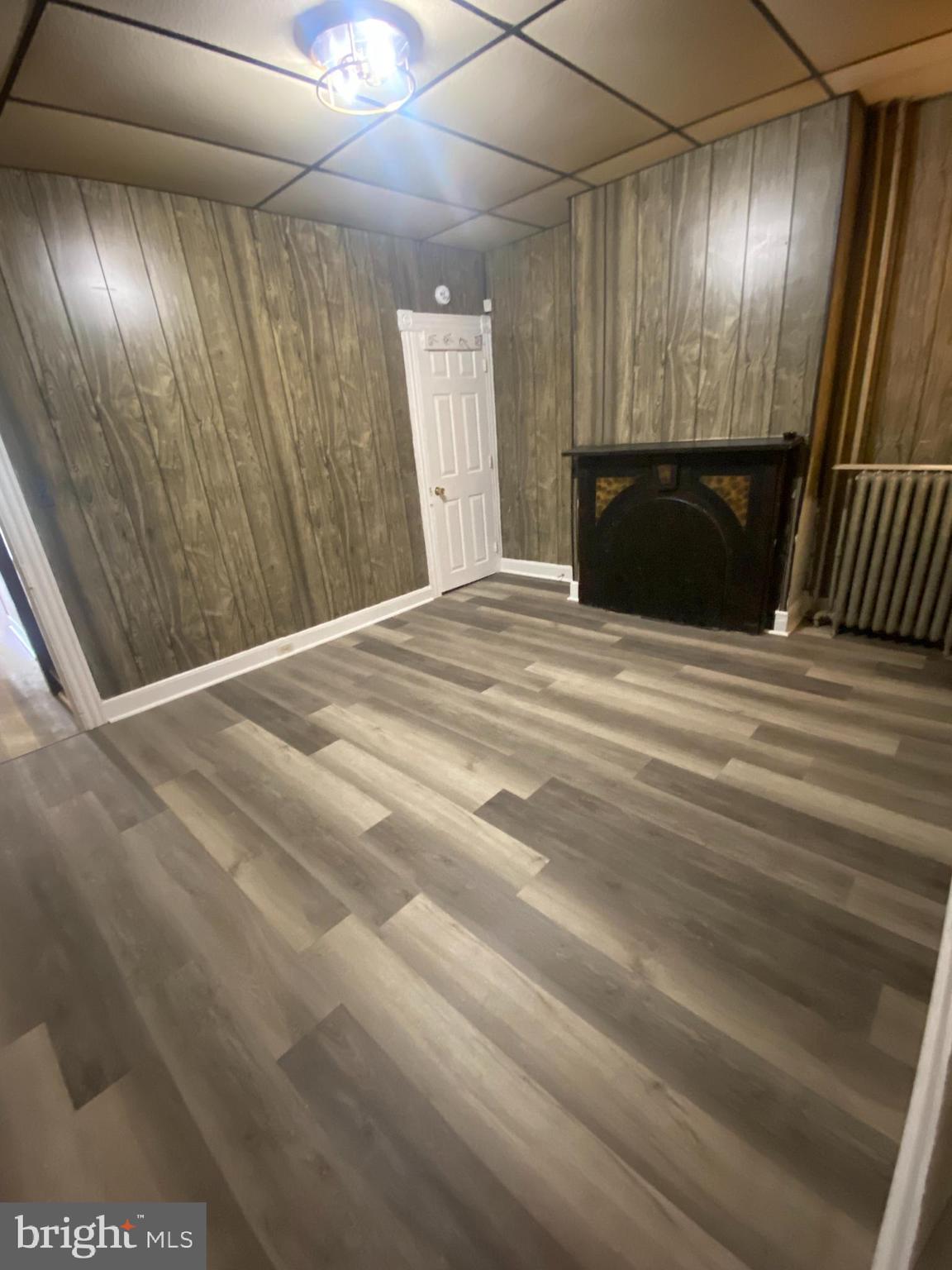 ROSEMONT - Residential Lease