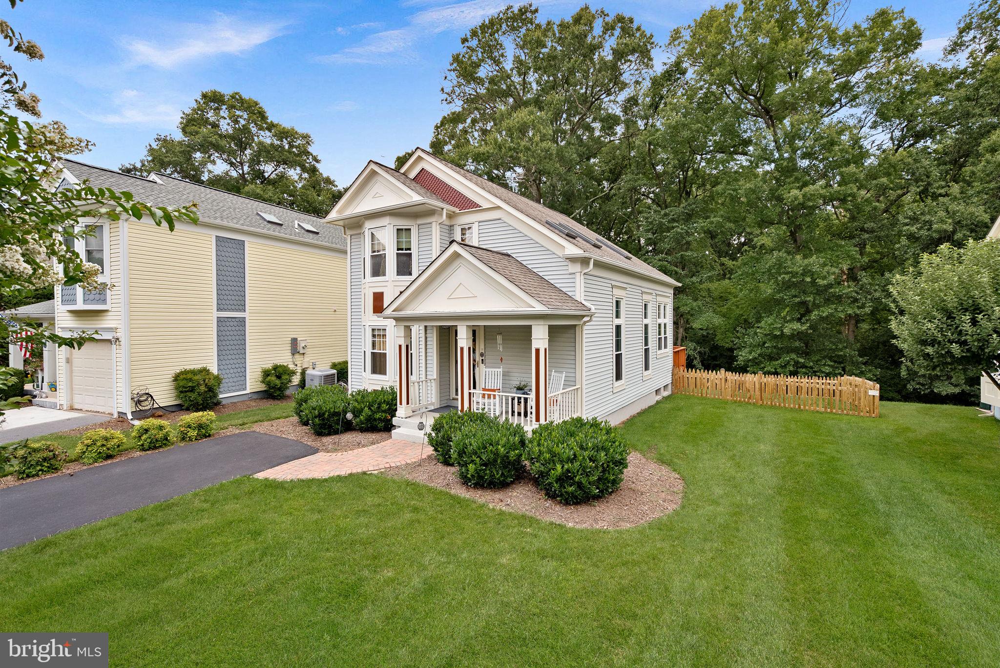 11 FERGUSON COURT