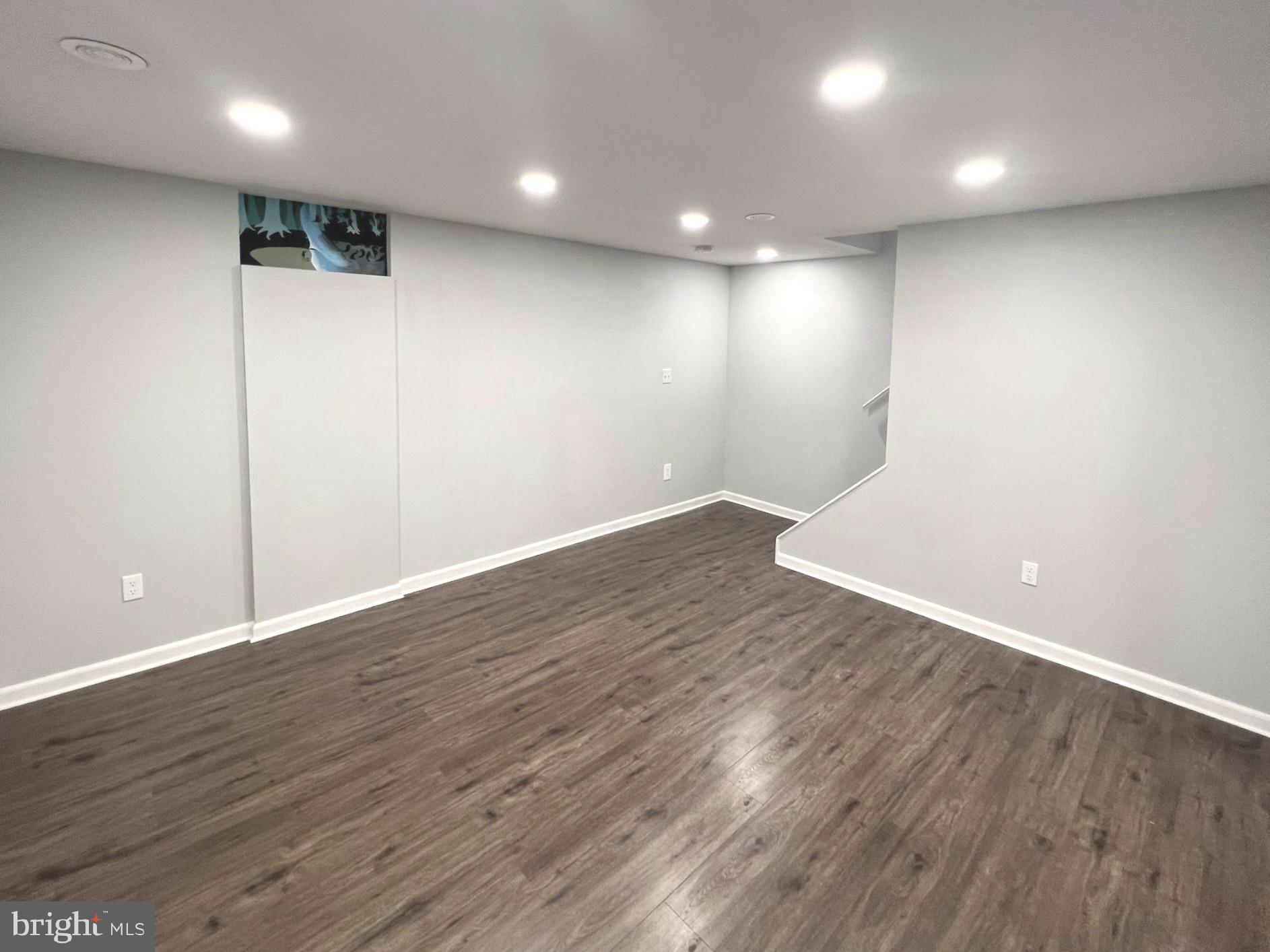 ELVATON TOWNE CONDO - Residential Lease