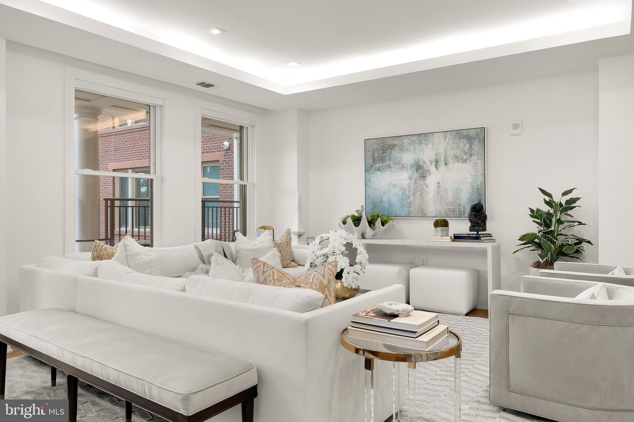 CHEVY CHASE - Residential