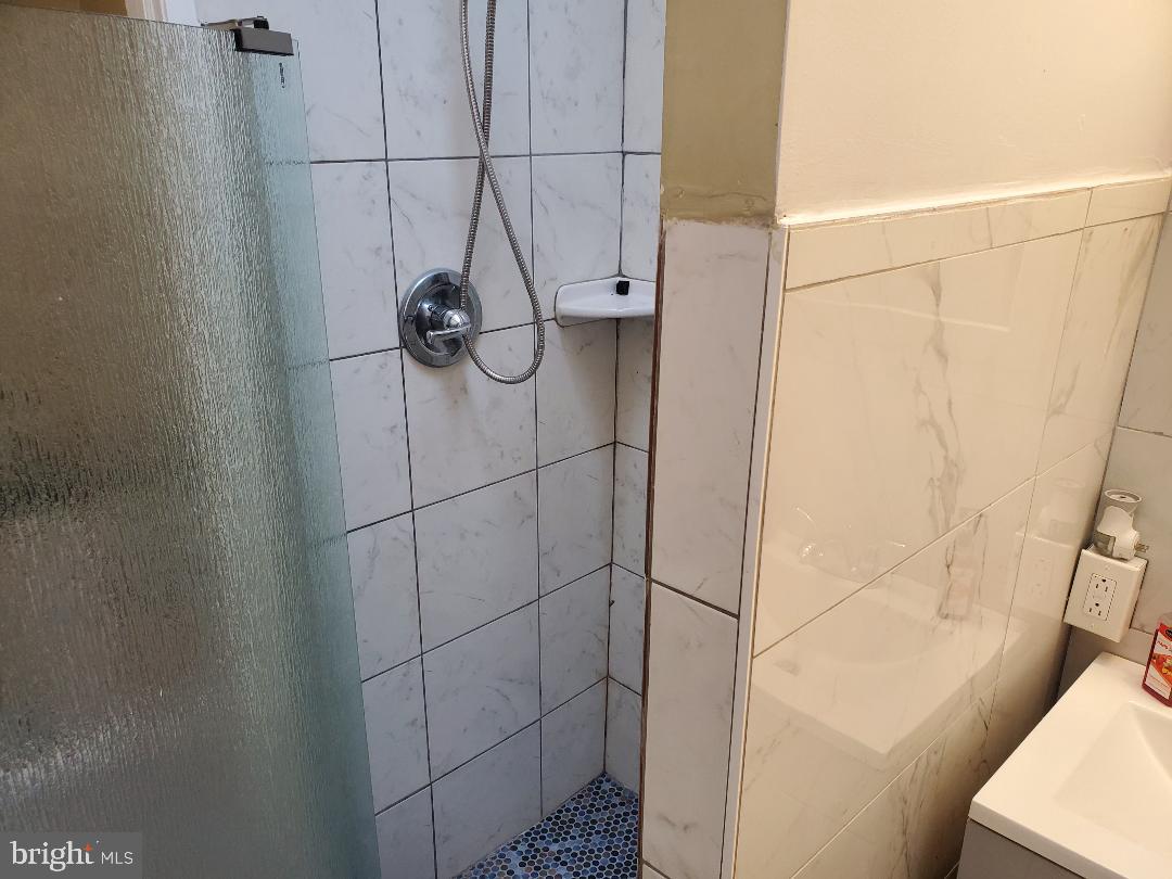 COBBS CREEK - Residential