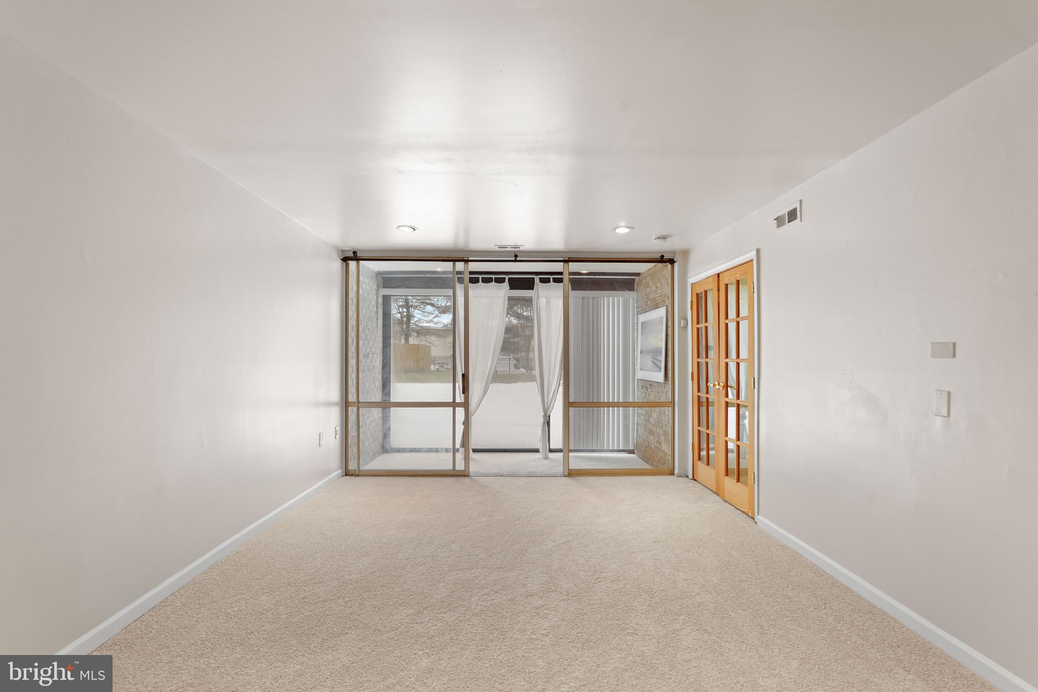 GREENBELT - Residential