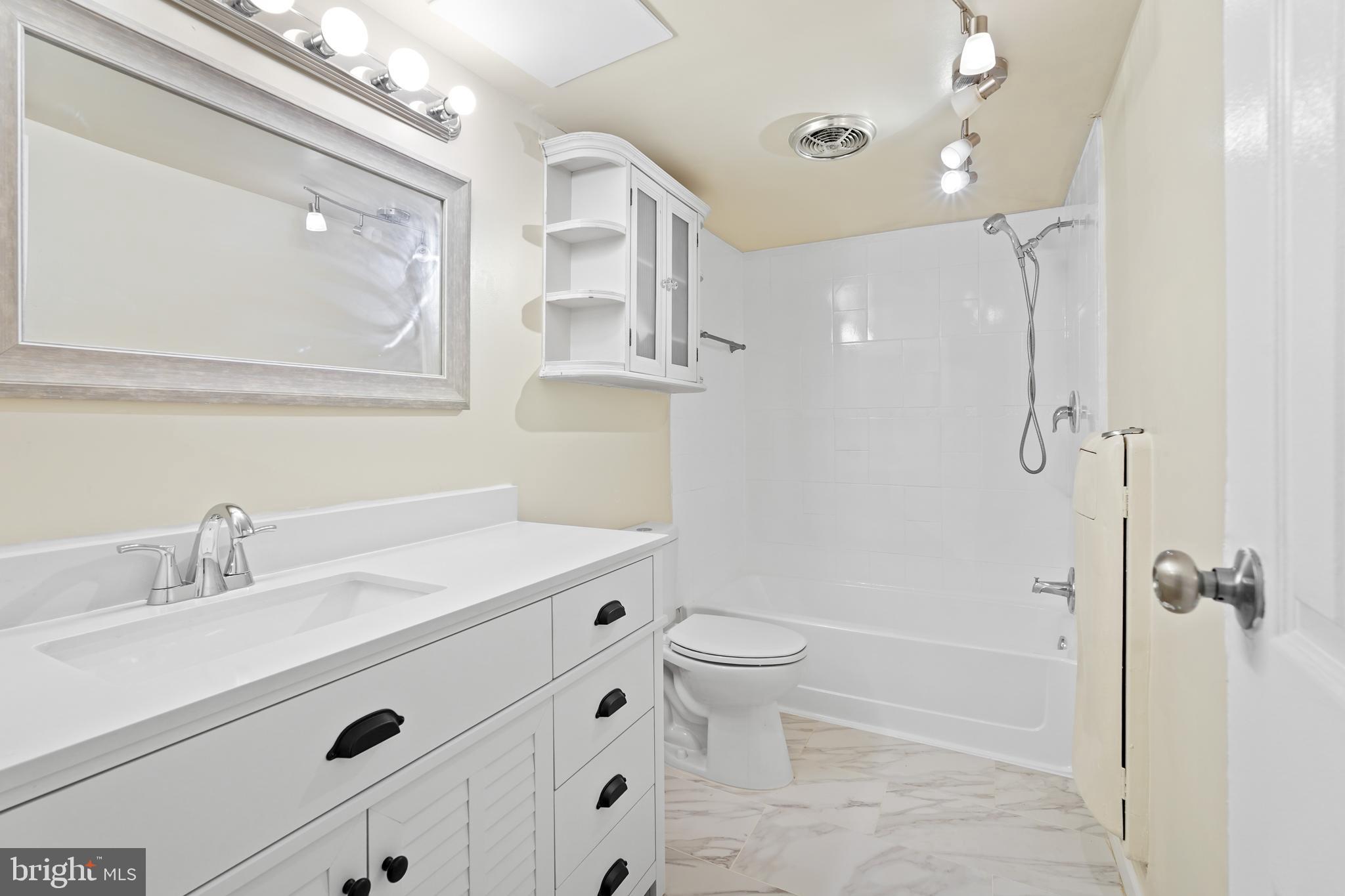 GREENBELT - Residential