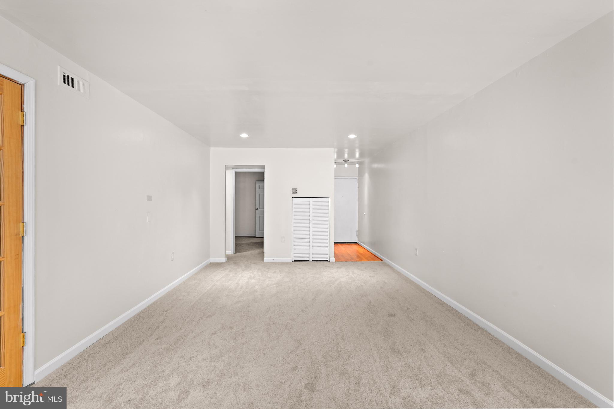 GREENBELT - Residential