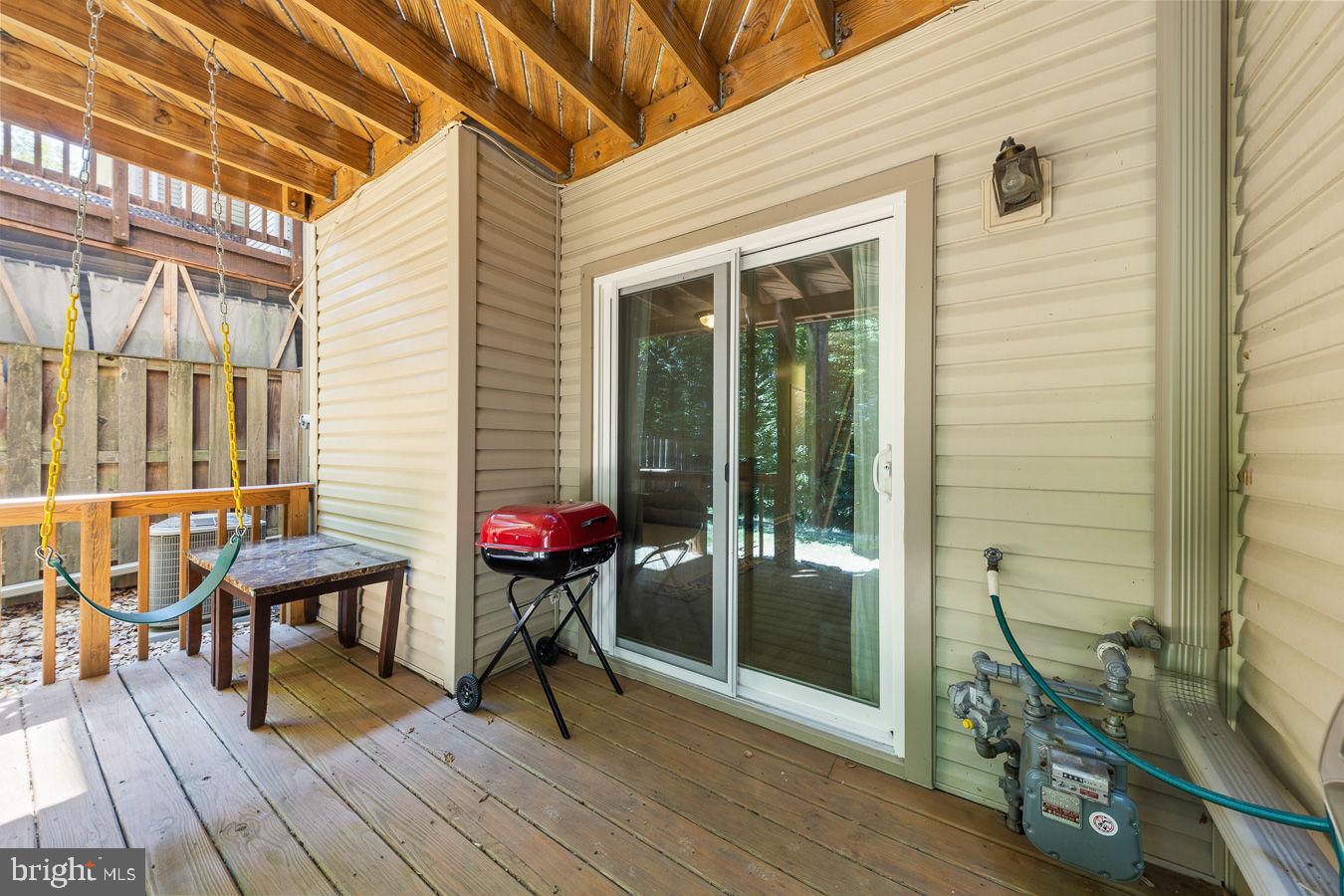 SOUTHERN OAKS - Residential
