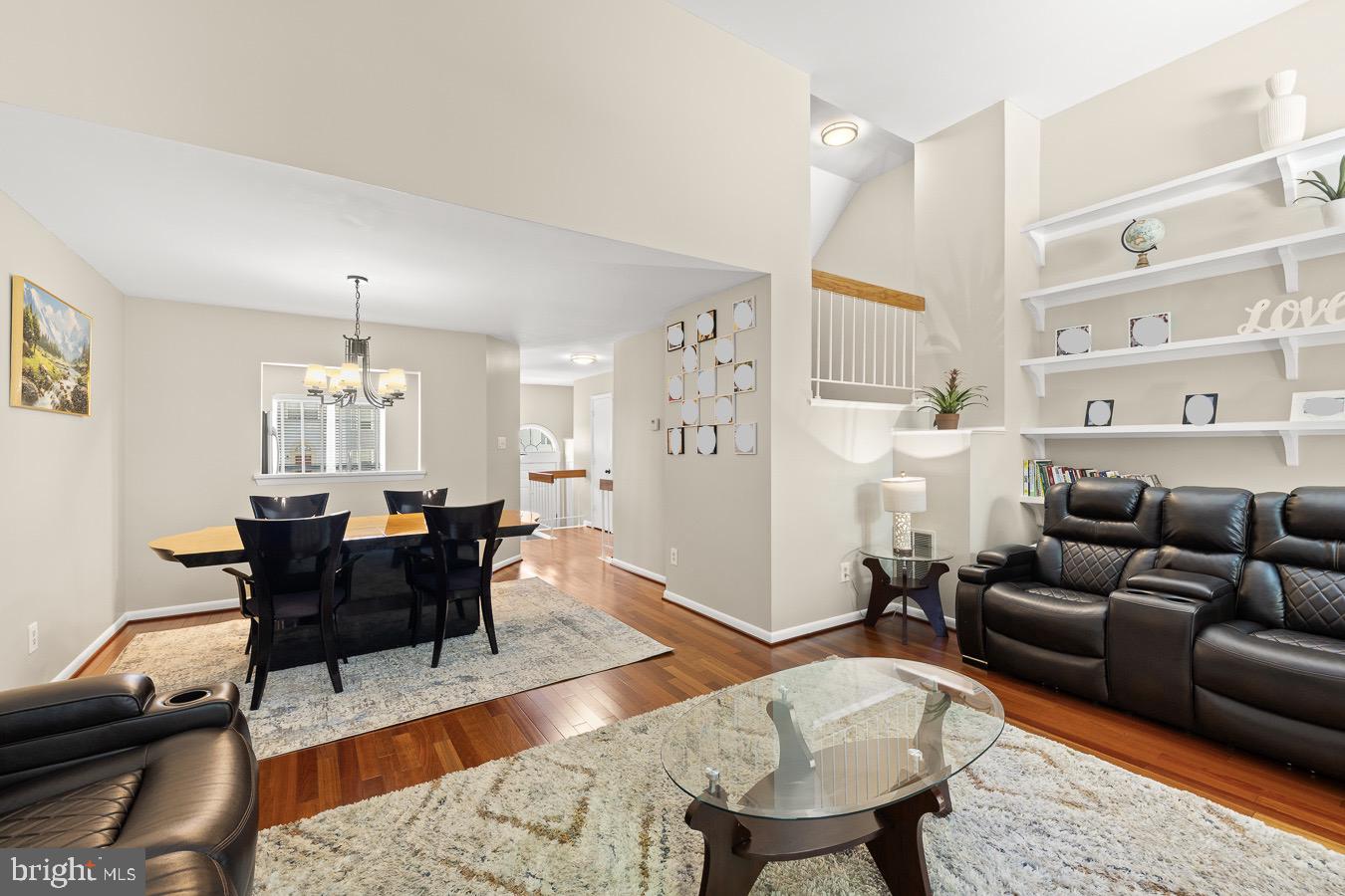 SOUTHERN OAKS - Residential