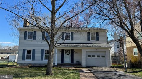 7627 LUTON PLACE ALEXANDRIA VA 22315