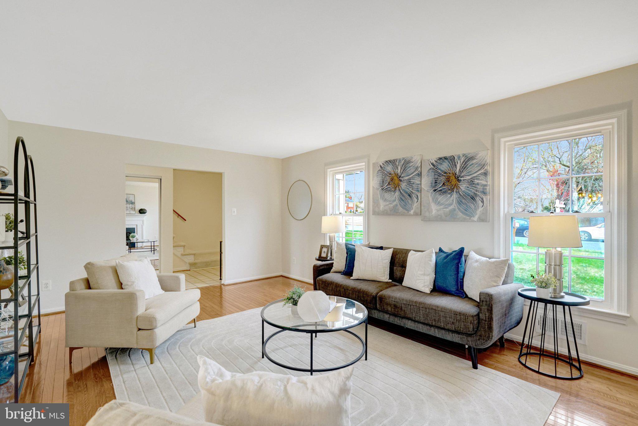 HAYFIELD FARM - Residential