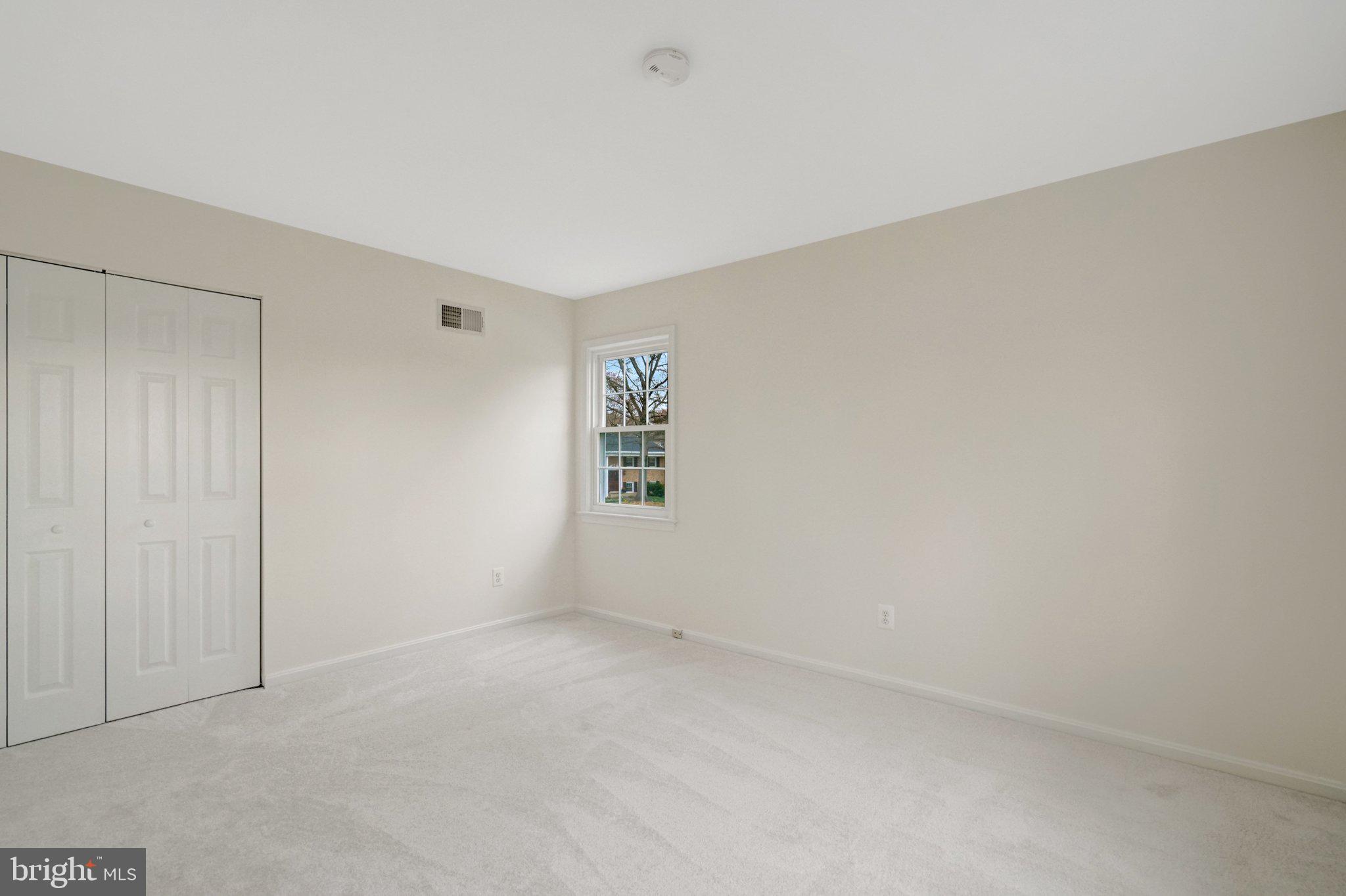 HAYFIELD FARM - Residential