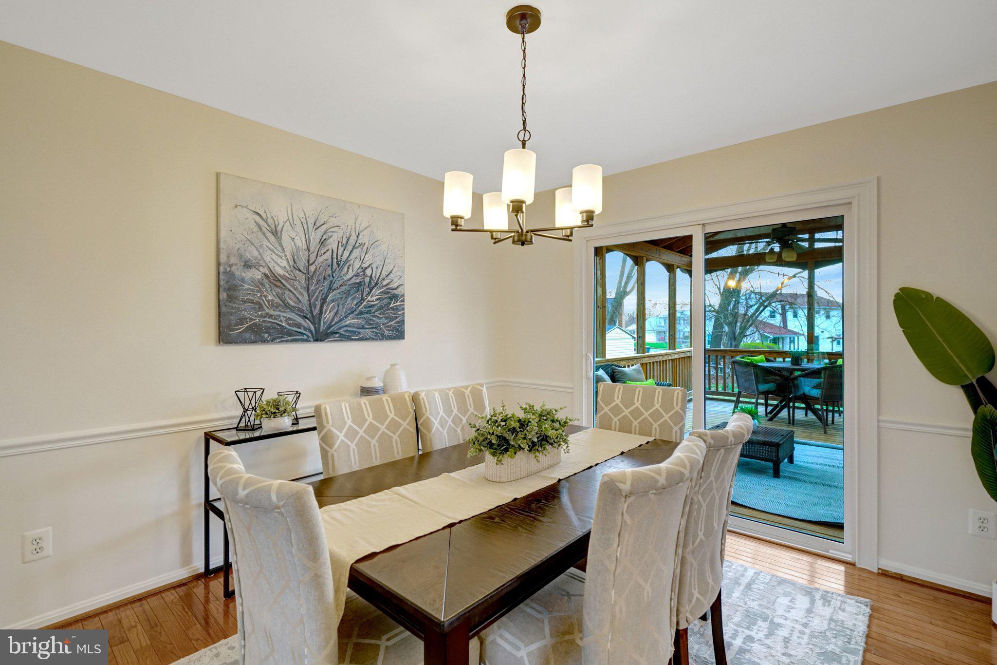 HAYFIELD FARM - Residential