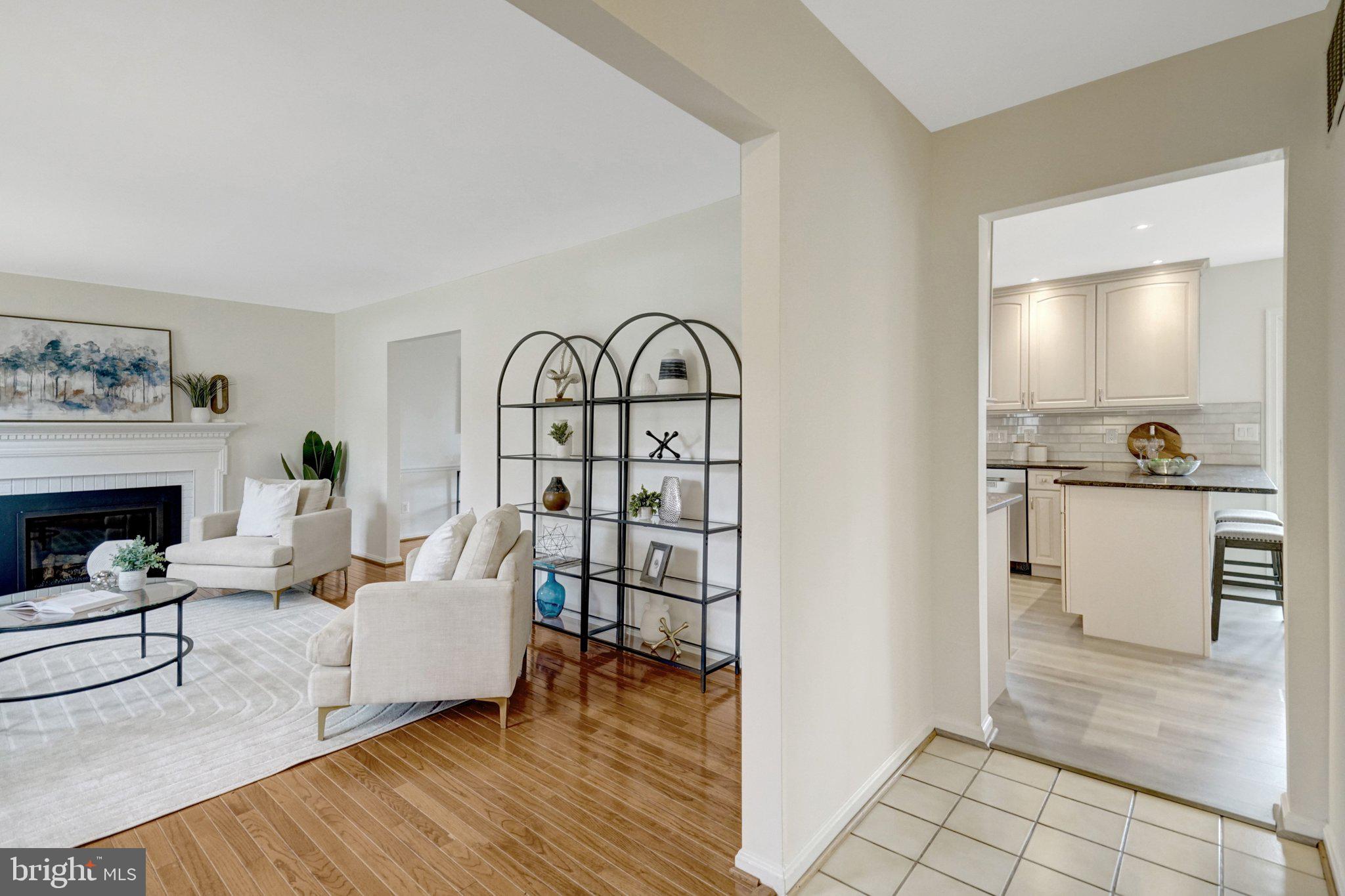 HAYFIELD FARM - Residential