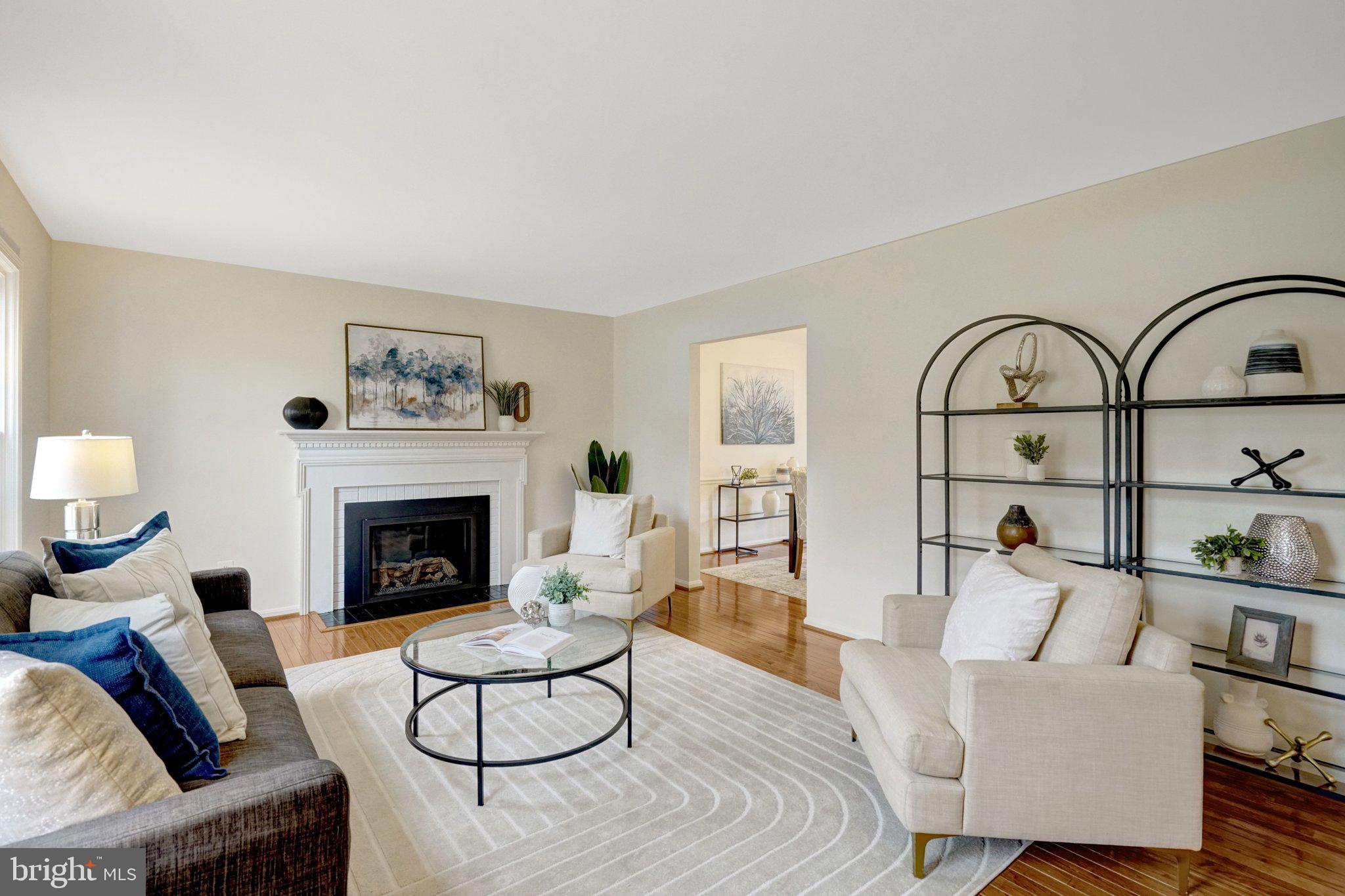 HAYFIELD FARM - Residential