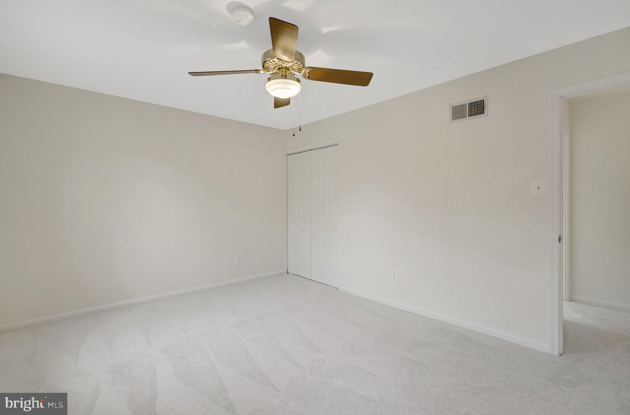 HAYFIELD FARM - Residential