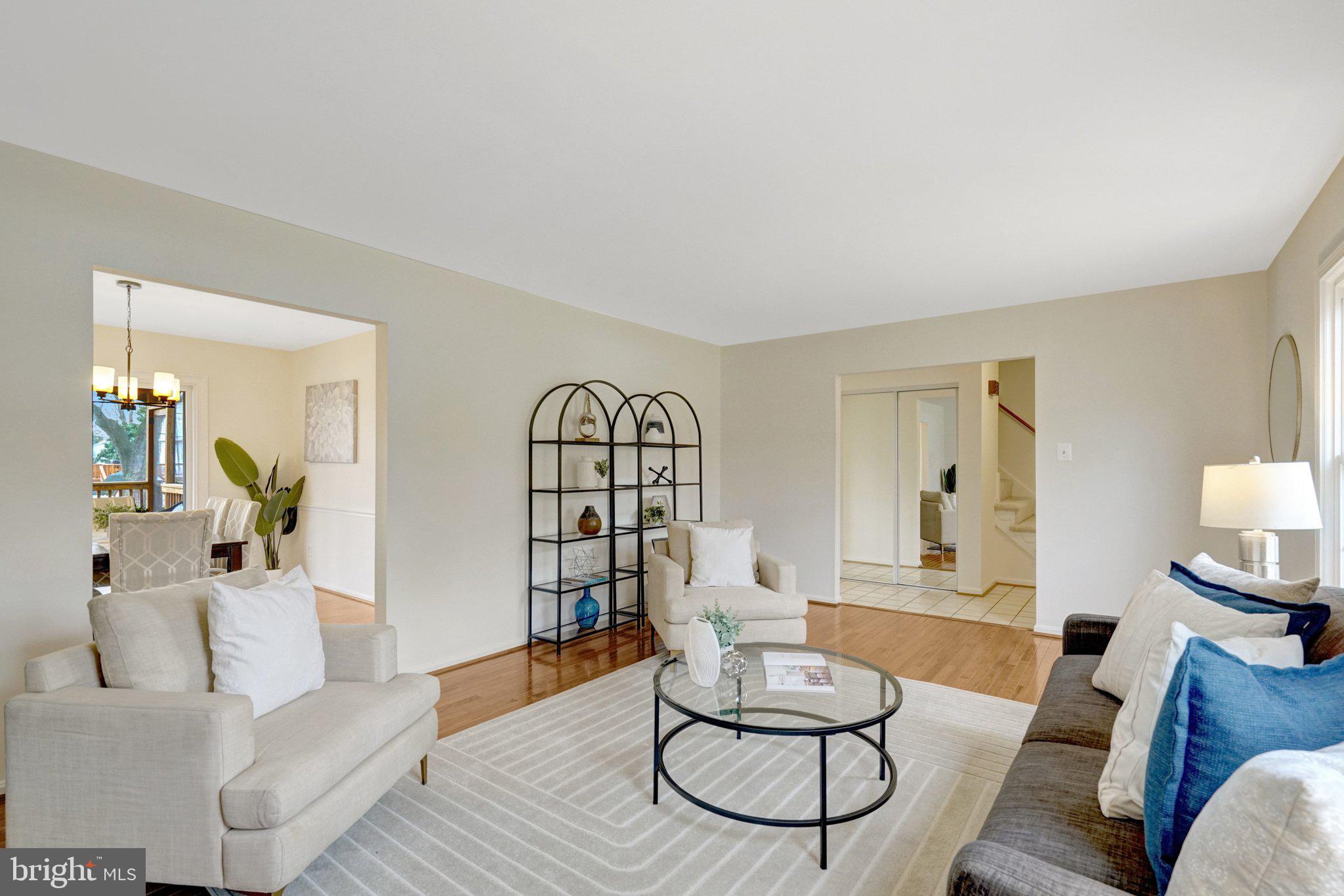 HAYFIELD FARM - Residential