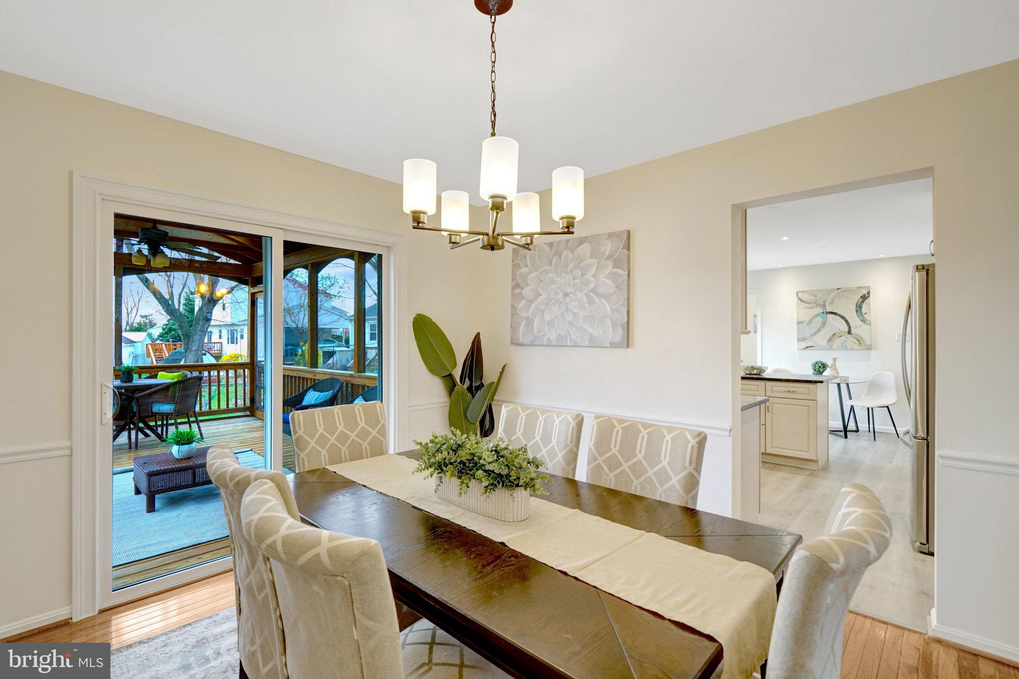 HAYFIELD FARM - Residential