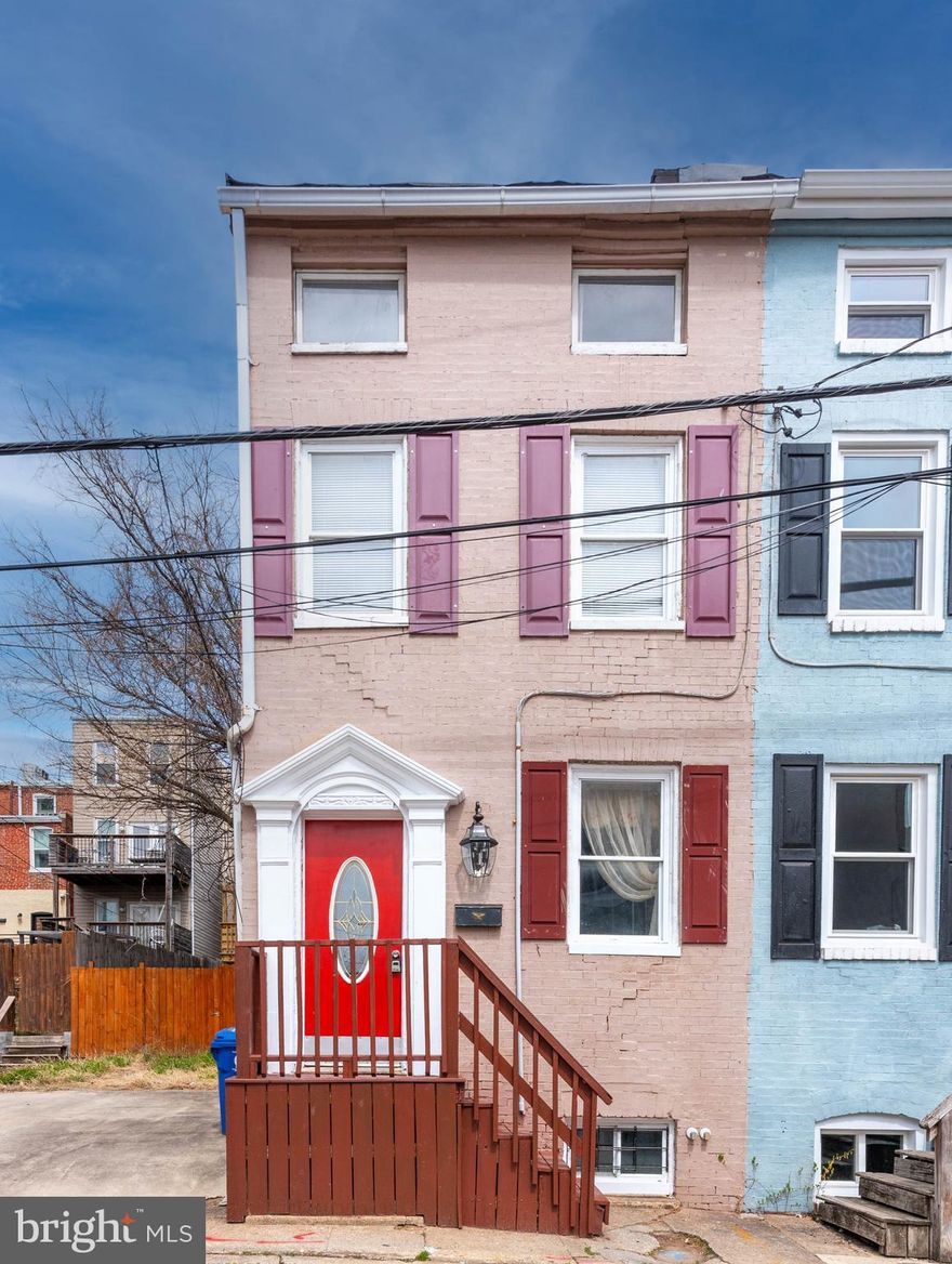 List price is Opening Bid at the Online auction to be conducted on Auctioneers website. Bidding begins Wednesday, April 16th & ends Monday, April 21st, 2025 at 12:00pm. Updated Semi-Detached Single-Family Home in Baltimore City's "Hollins Market" Neighborhood, Ideal For Homeowner Or Rent Ready! The main level features a spacious living room and a functional kitchen, both with laminate wood flooring. The second level includes bedroom and a full bathroom. The third level offers a flexible open area, perfect for a study or additional living space, along with an additional bedroom. The lower level includes a full, unfinished basement, offering ample storage or potential for customization. It is equipped with gas and electric meters, an electric panel, a gas water heater, and a forced hot air system. Exterior highlights include a fenced backyard for added privacy, and a newly constructed rear deck platform.