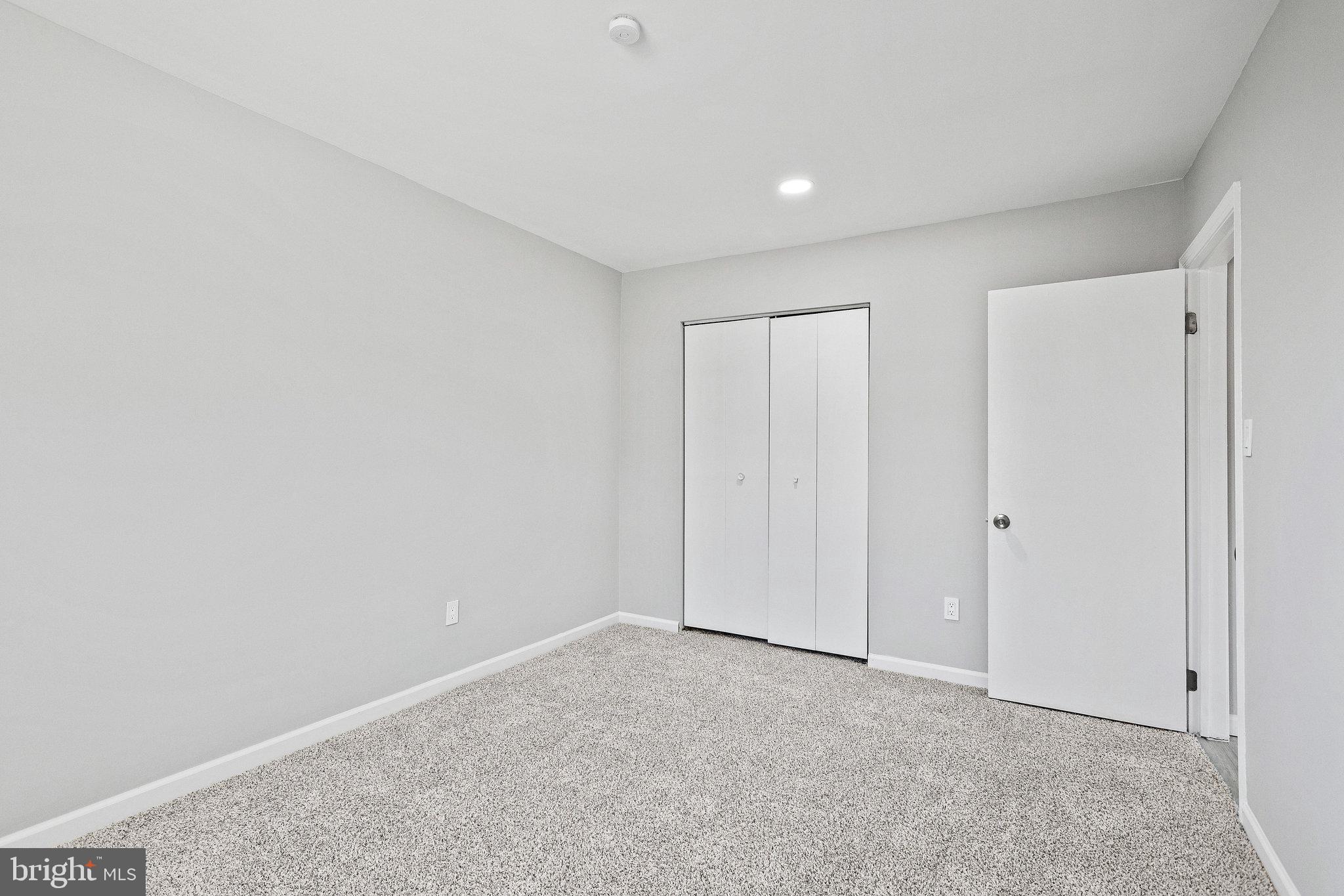 OLD TOWNE VILLAGE CONDOMINIUMS - Residential