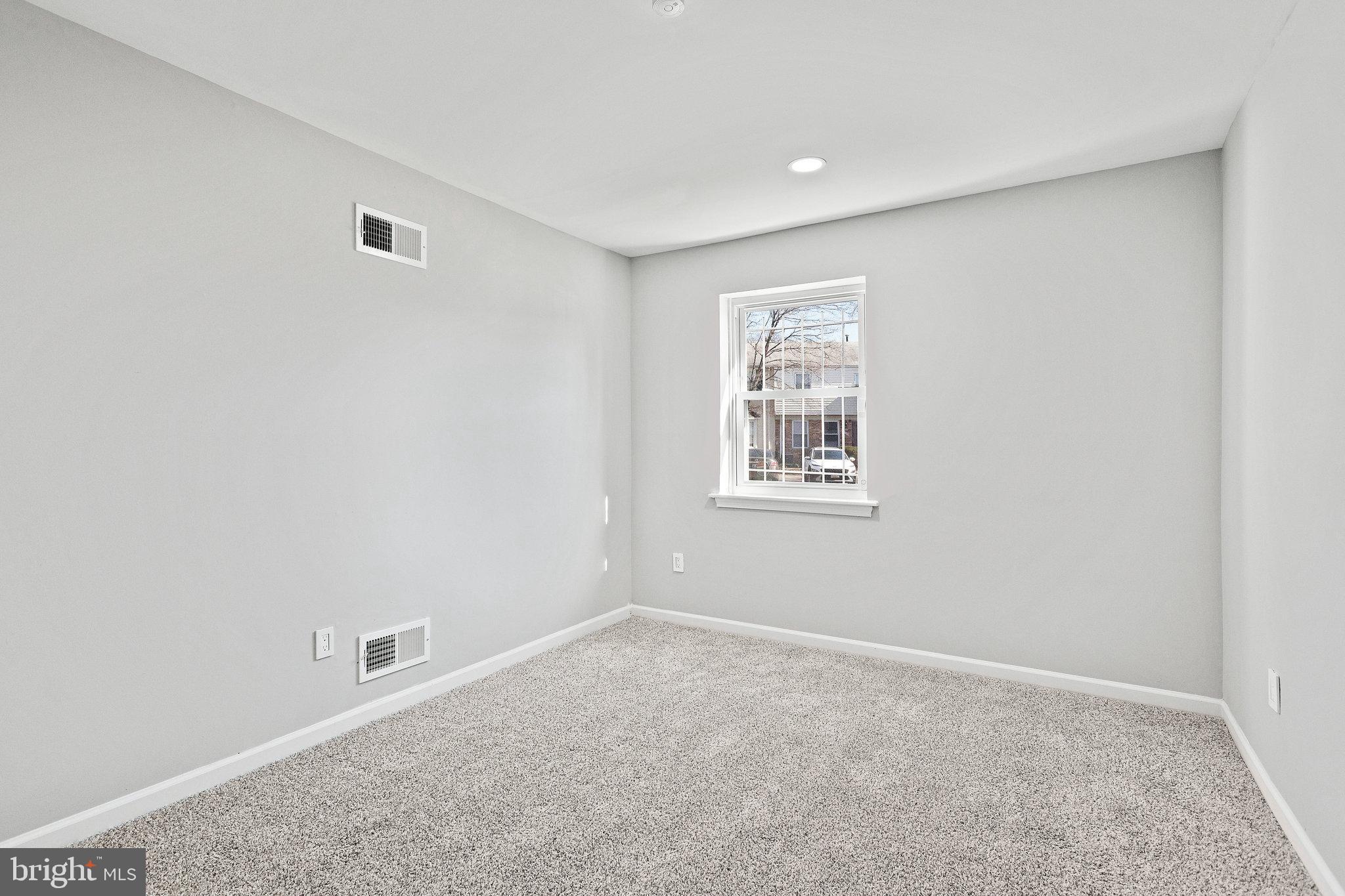 OLD TOWNE VILLAGE CONDOMINIUMS - Residential