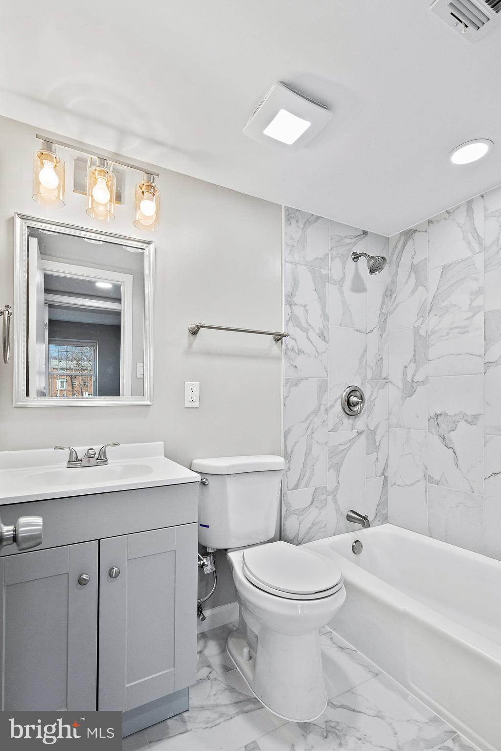 OLD TOWNE VILLAGE CONDOMINIUMS - Residential