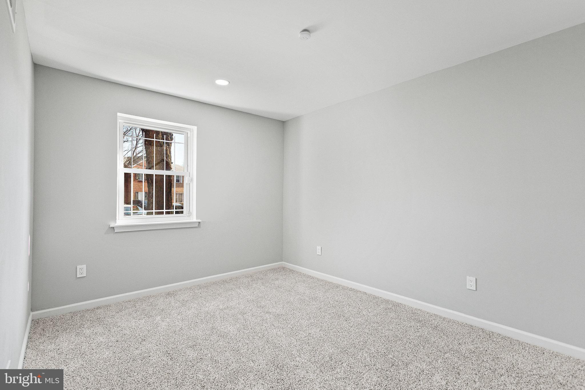 OLD TOWNE VILLAGE CONDOMINIUMS - Residential