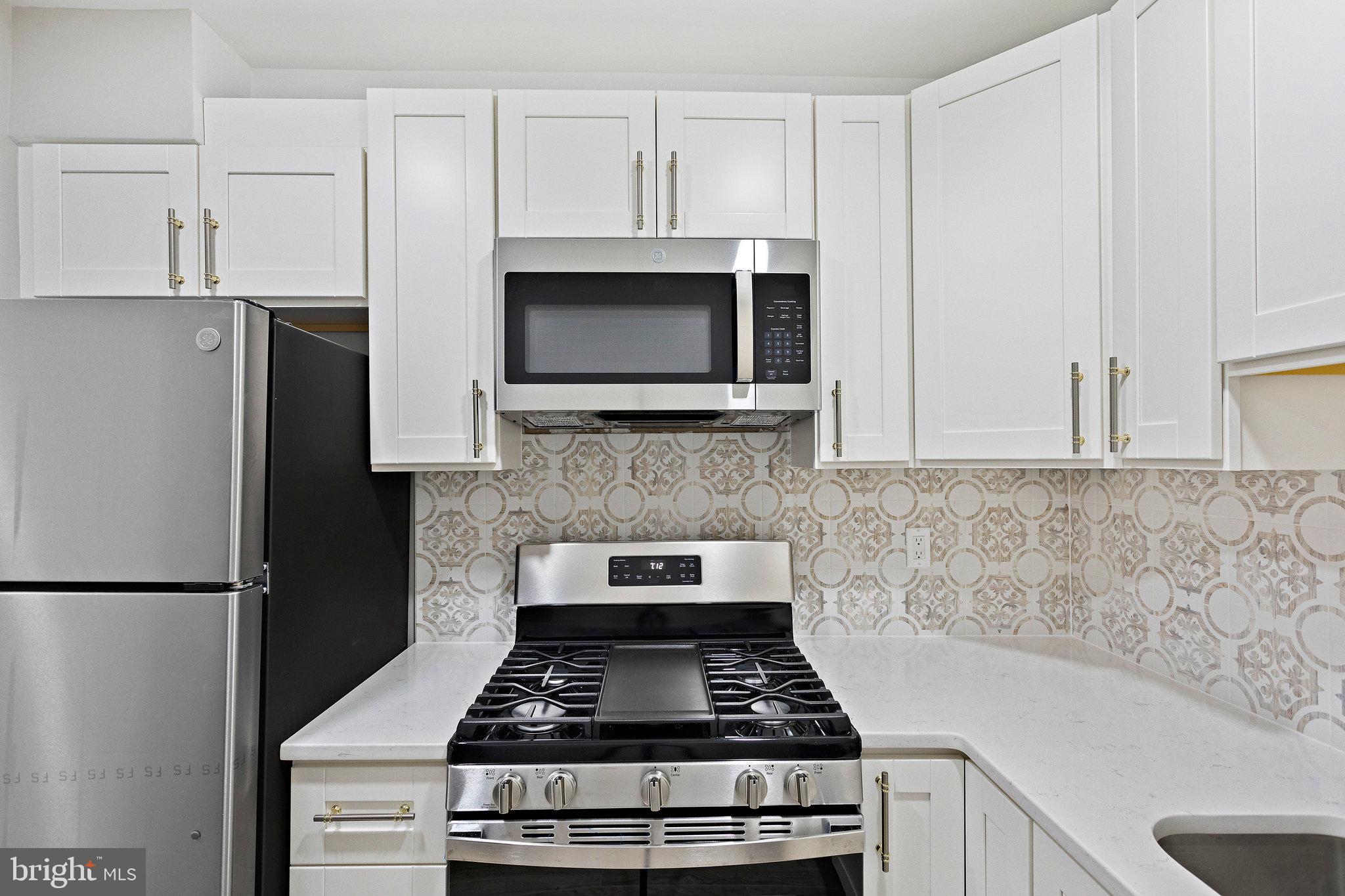 OLD TOWNE VILLAGE CONDOMINIUMS - Residential