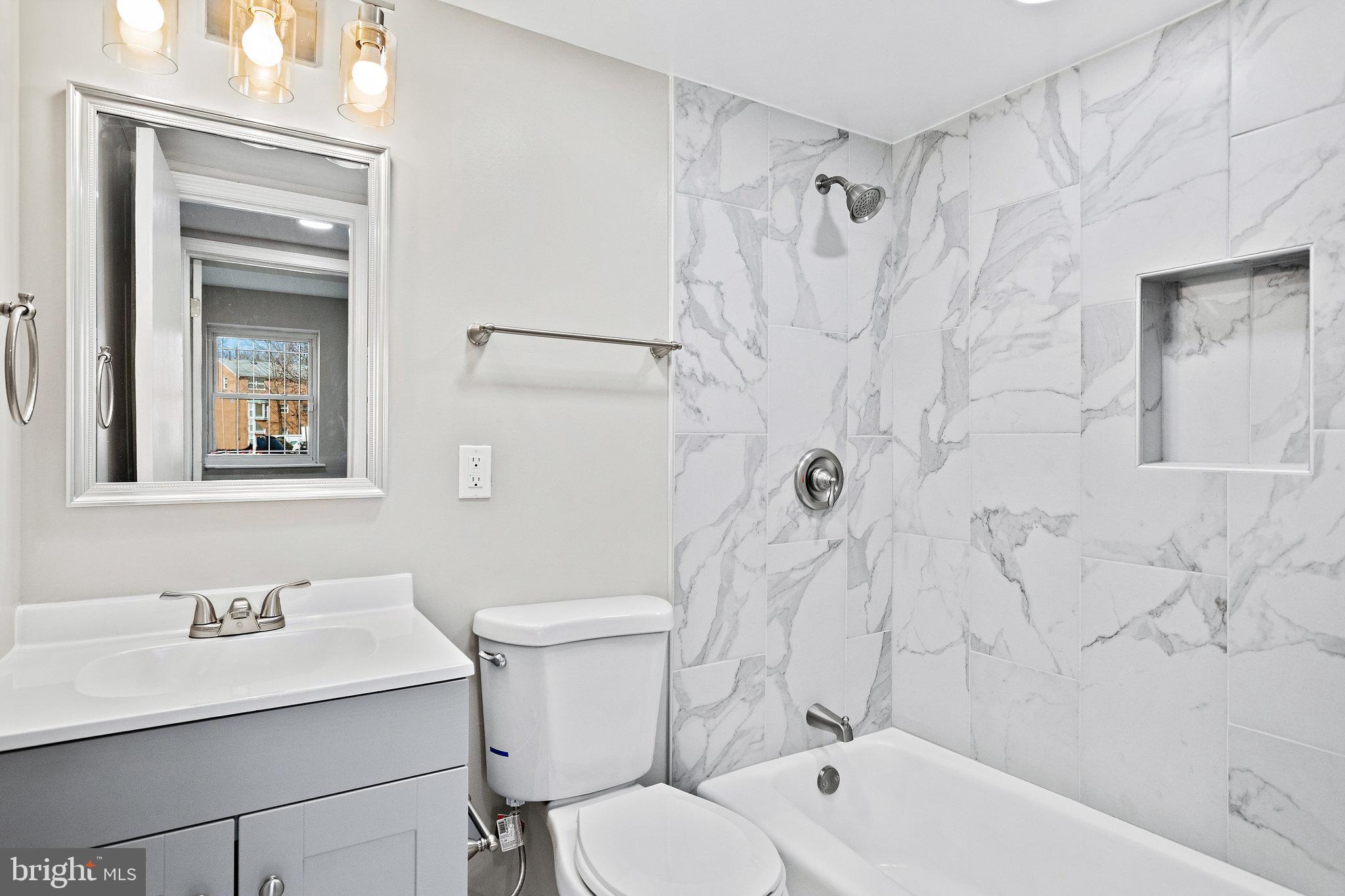 OLD TOWNE VILLAGE CONDOMINIUMS - Residential