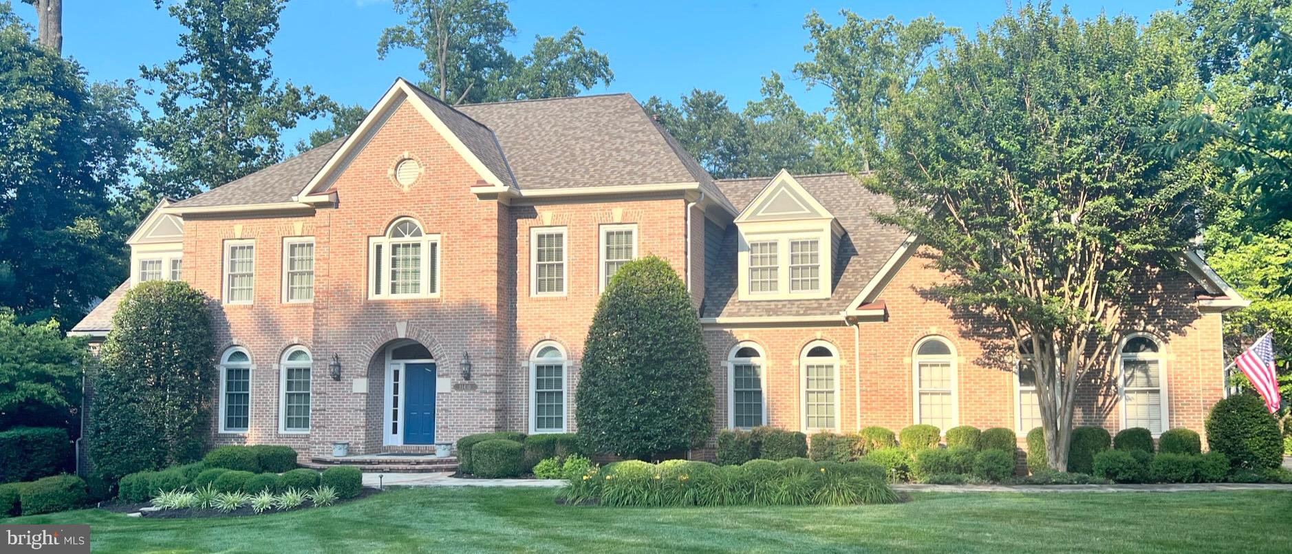 RESTON - Residential