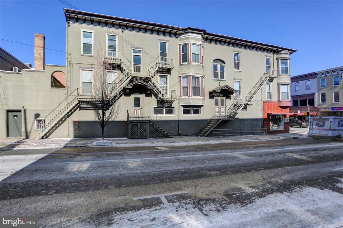 CHAMBERSBURG BOROUGH - Residential Lease