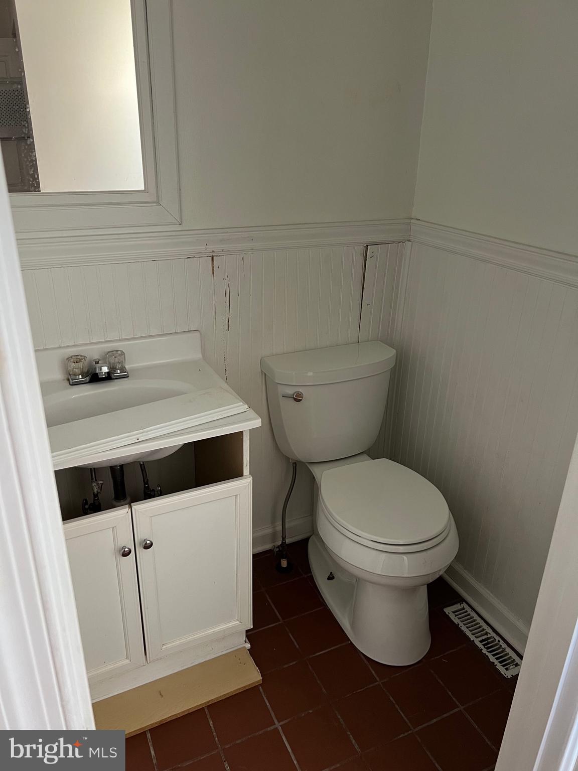 HAMPDEN HISTORIC DISTRICT - Residential