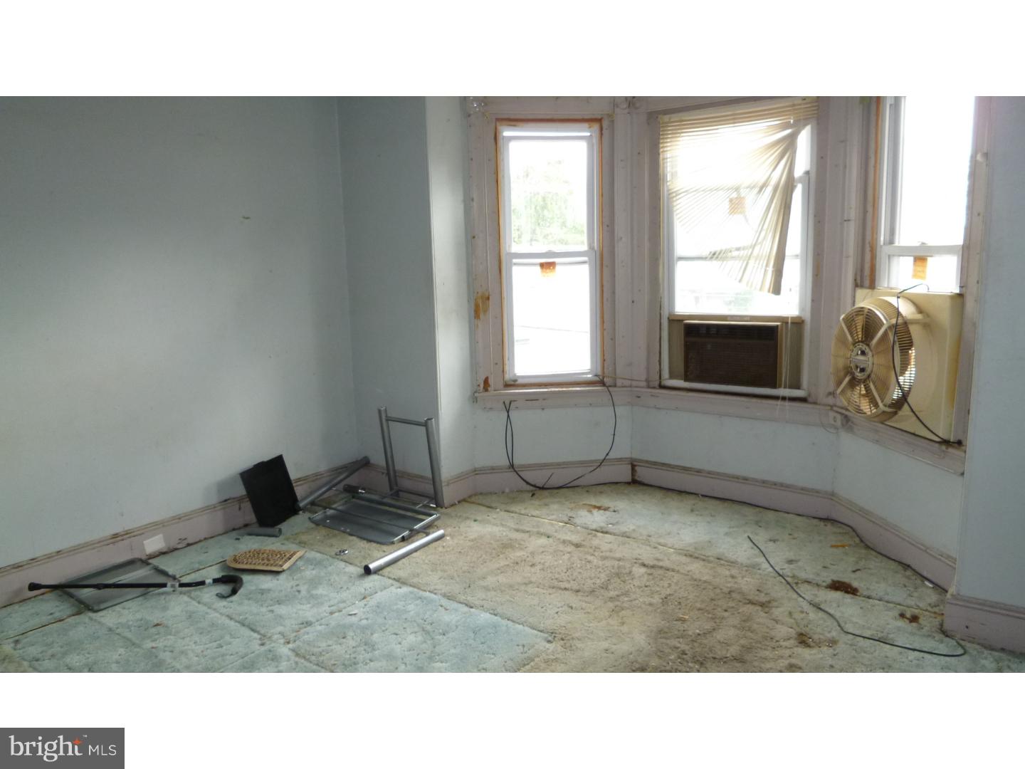 MAYFAIR (EAST) - Residential