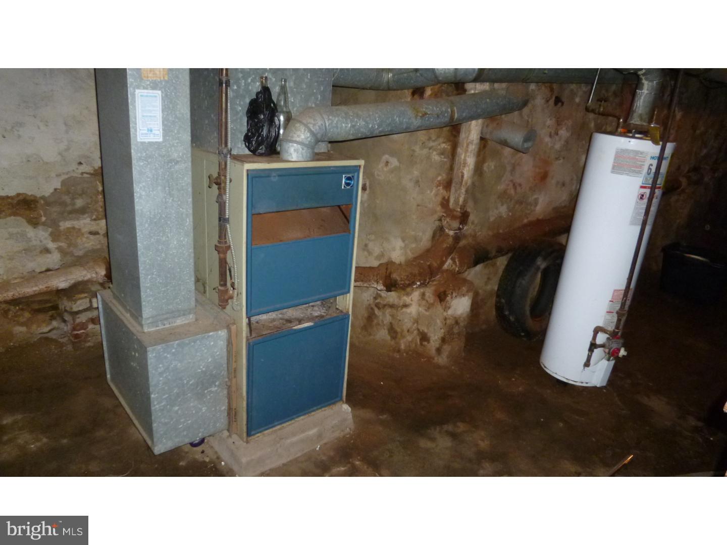 MAYFAIR (EAST) - Residential