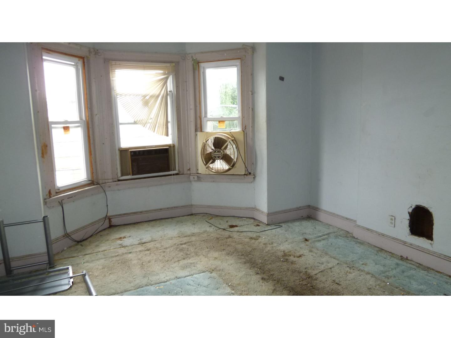 MAYFAIR (EAST) - Residential