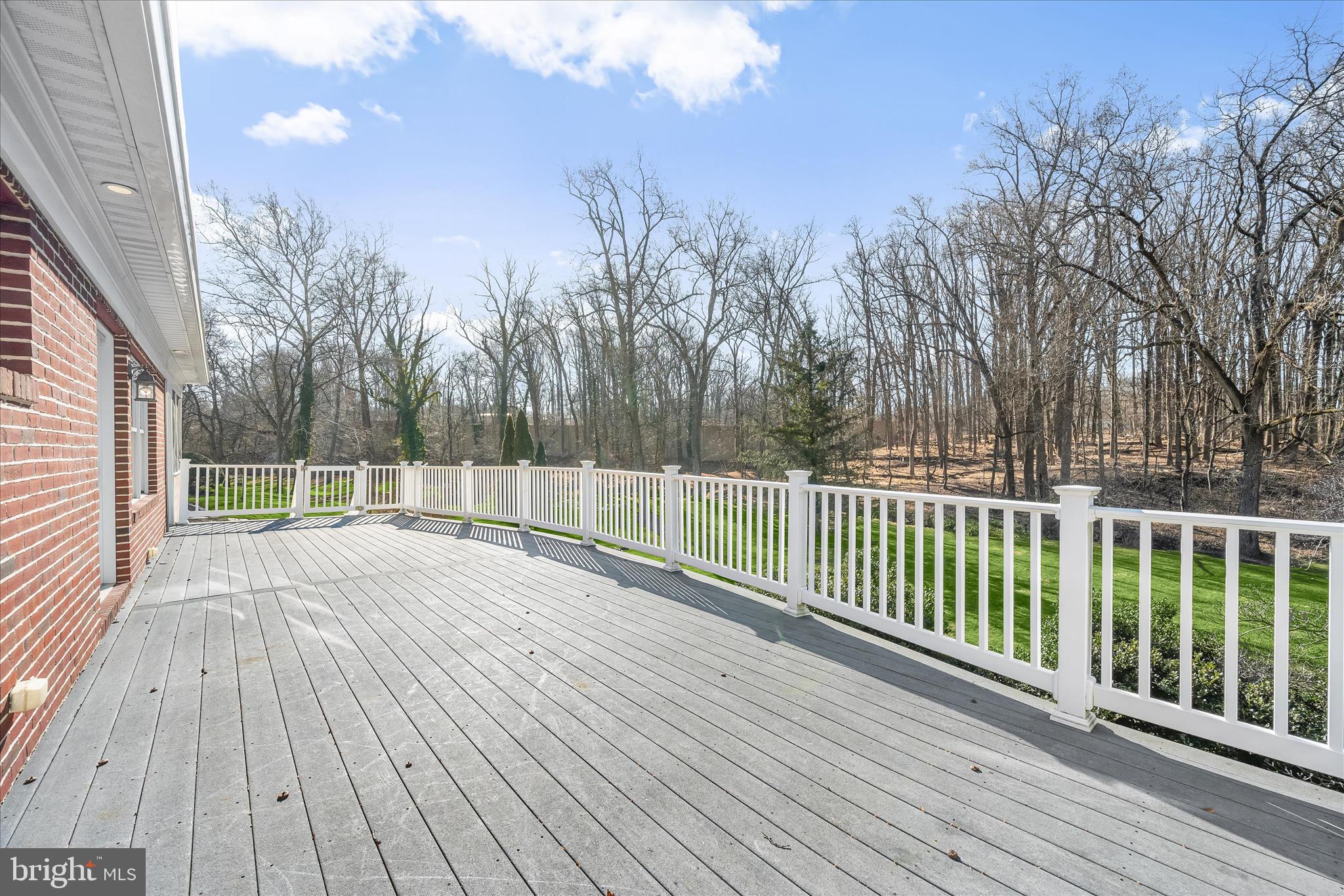 HAMPTON GARTH - Residential