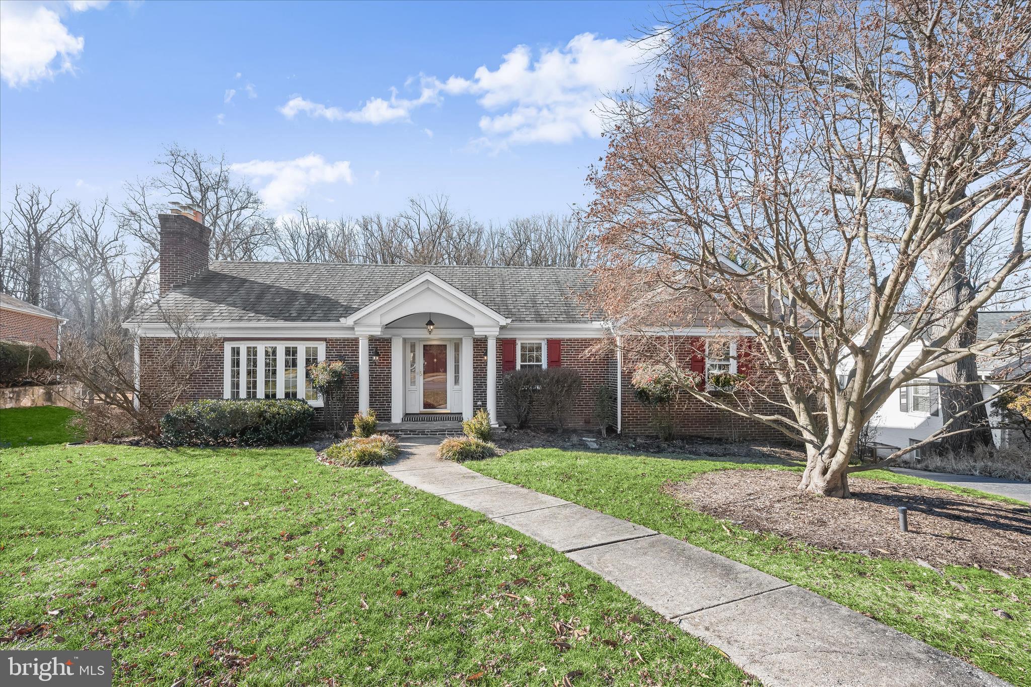 HAMPTON GARTH - Residential