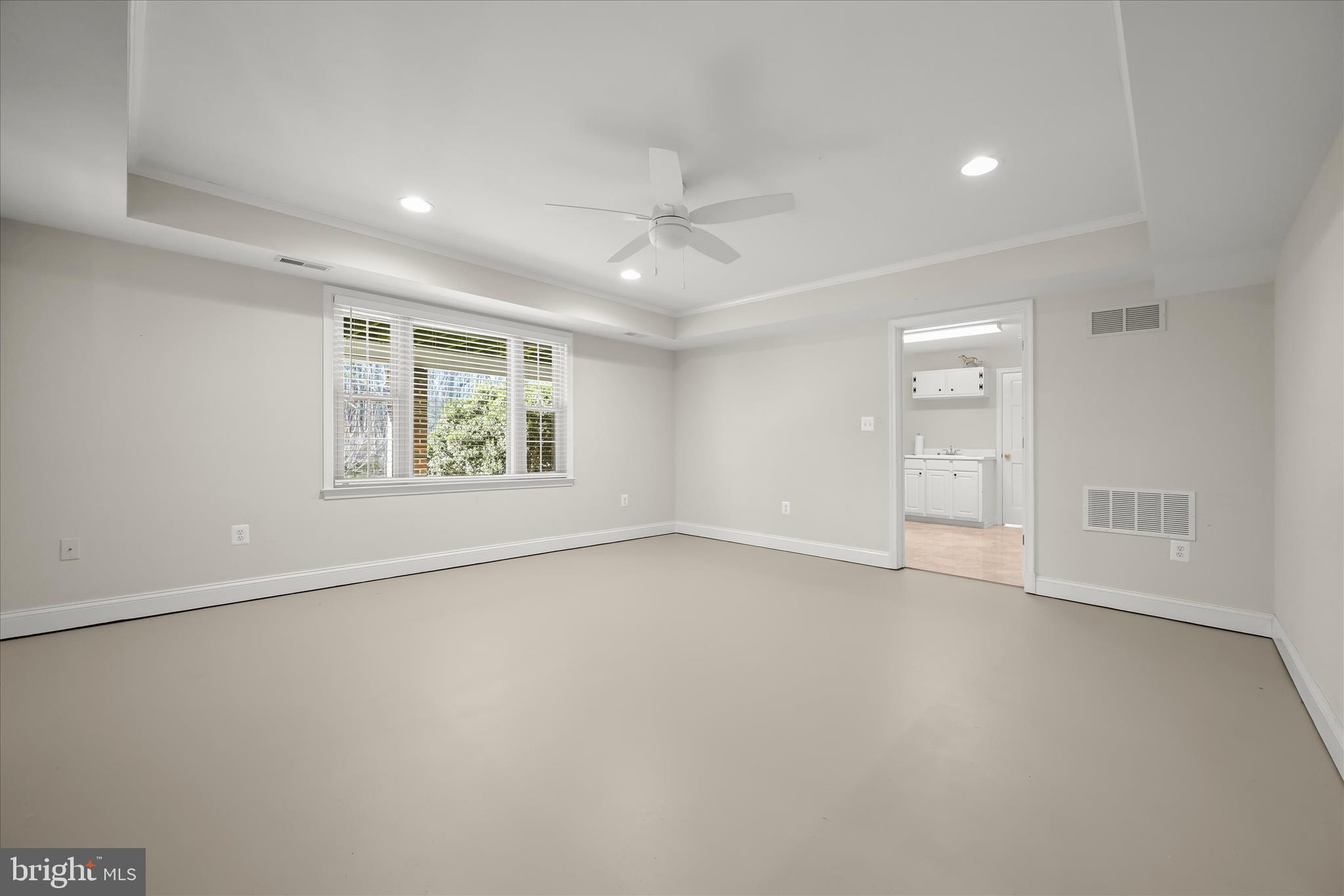 HAMPTON GARTH - Residential