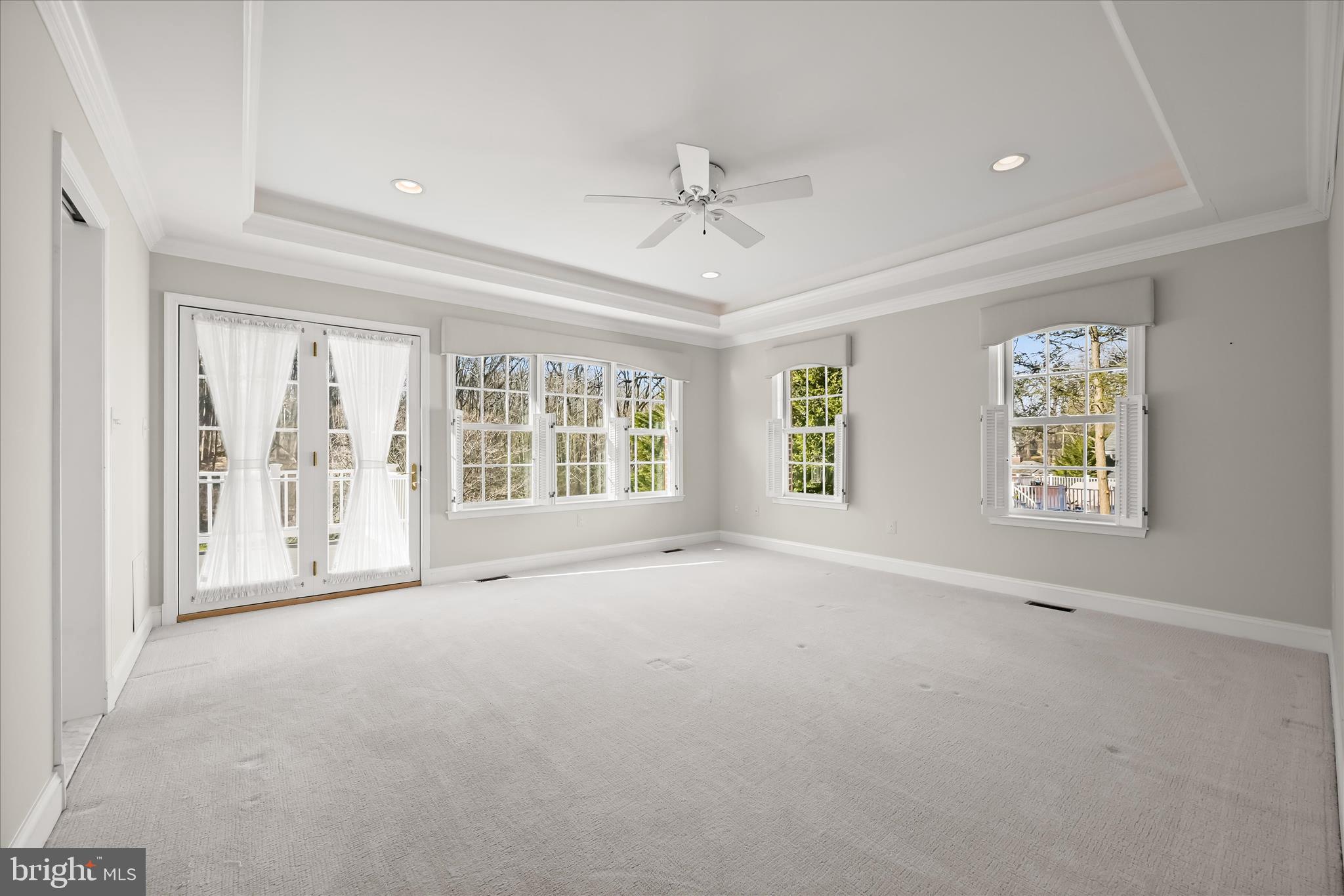 HAMPTON GARTH - Residential