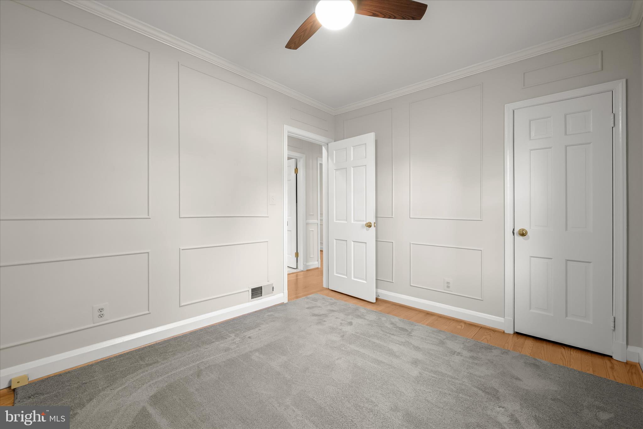 HAMPTON GARTH - Residential