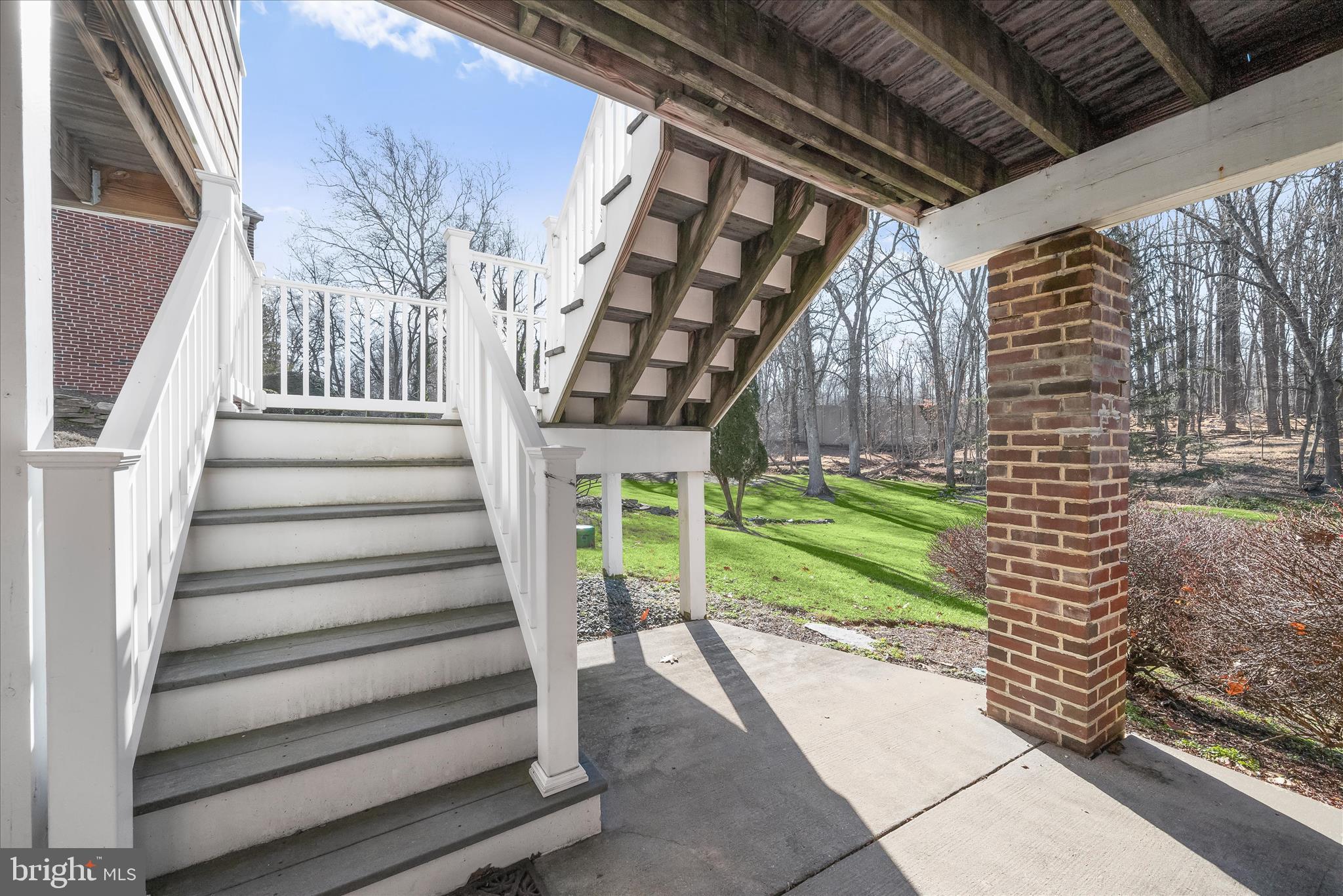 HAMPTON GARTH - Residential