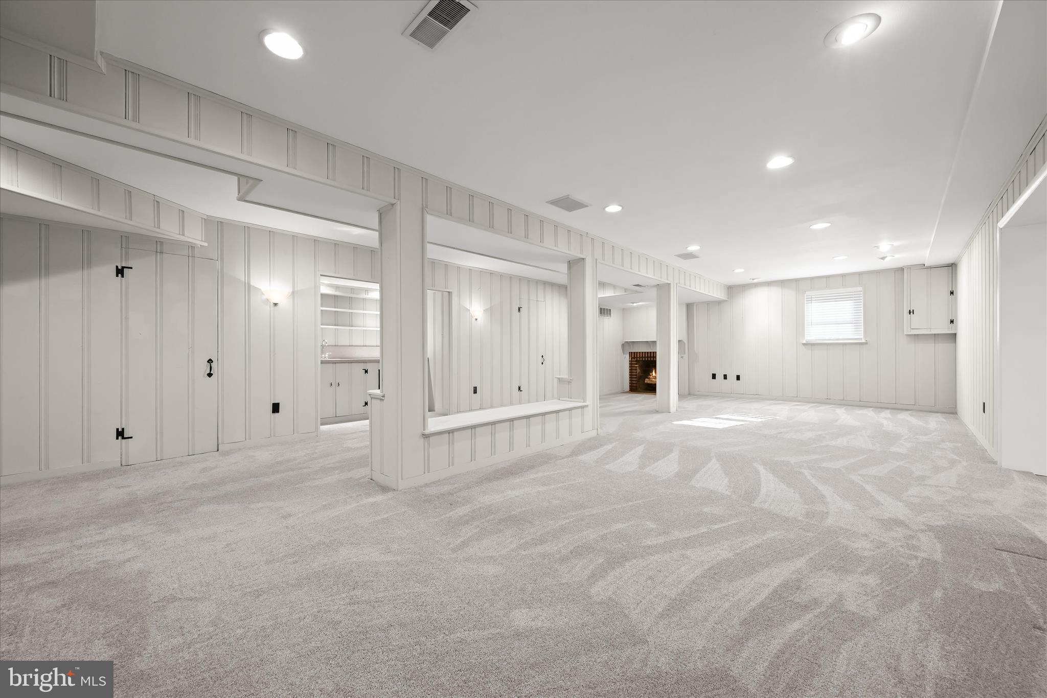 HAMPTON GARTH - Residential