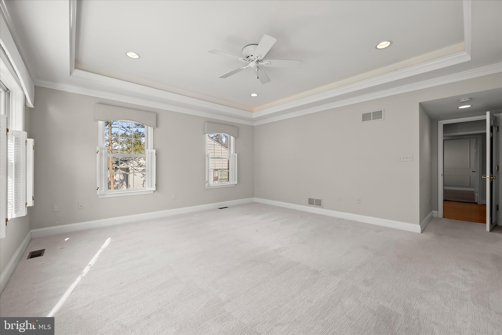 HAMPTON GARTH - Residential