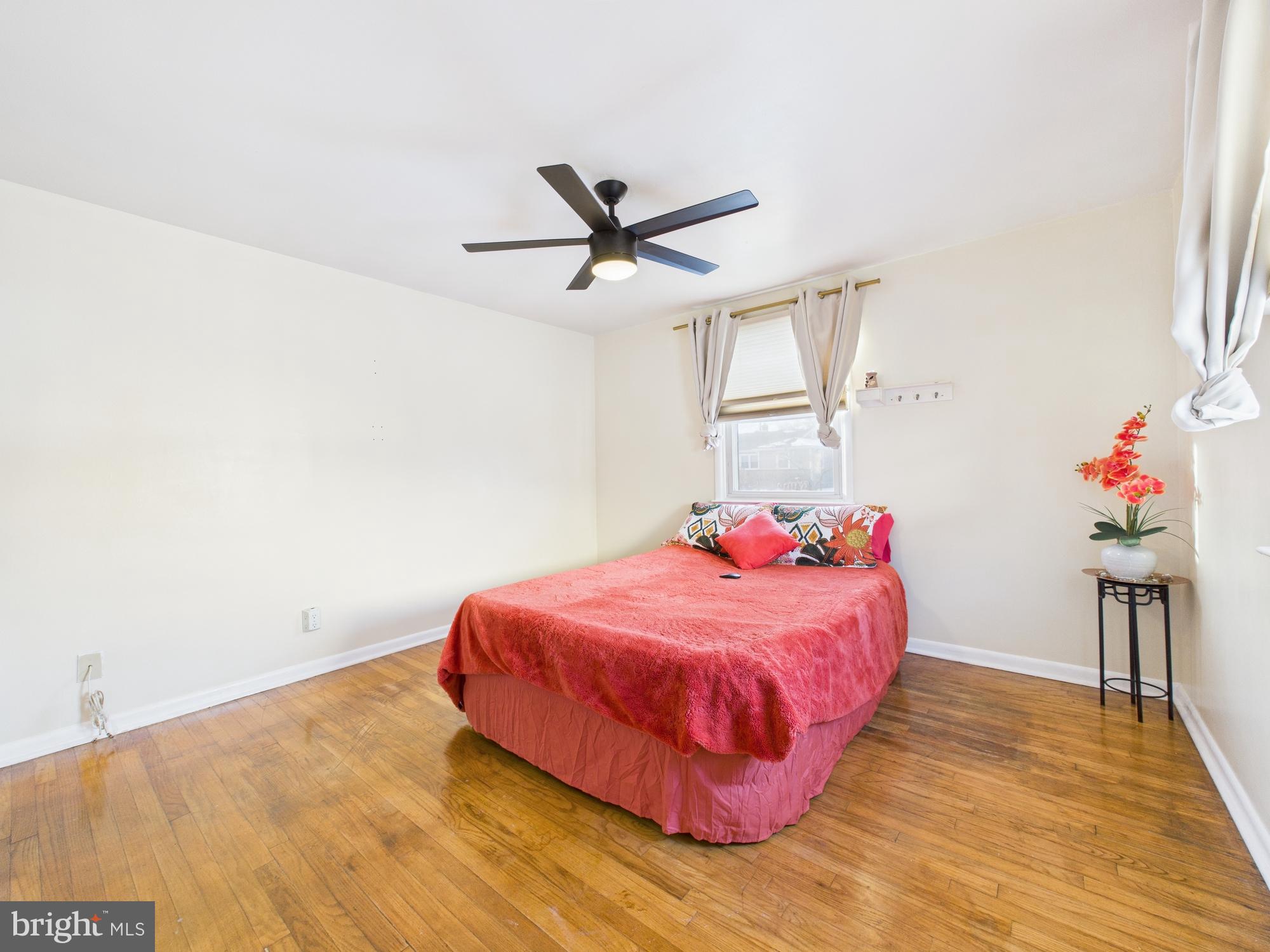 MILFORD GARDENS - Residential