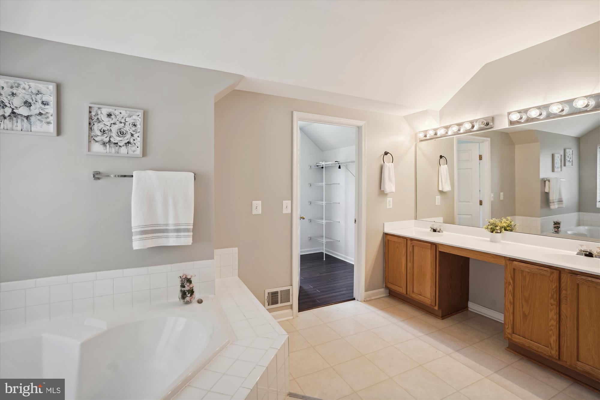 ASHLAND - Residential