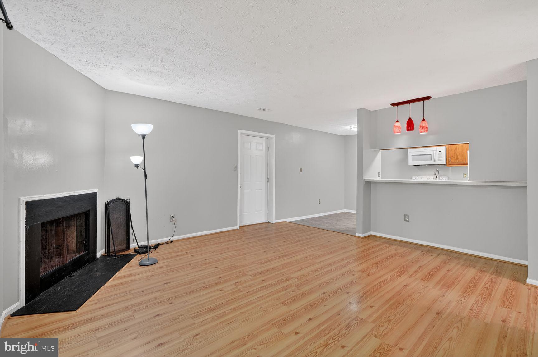 HICKORY RIDGE - Residential