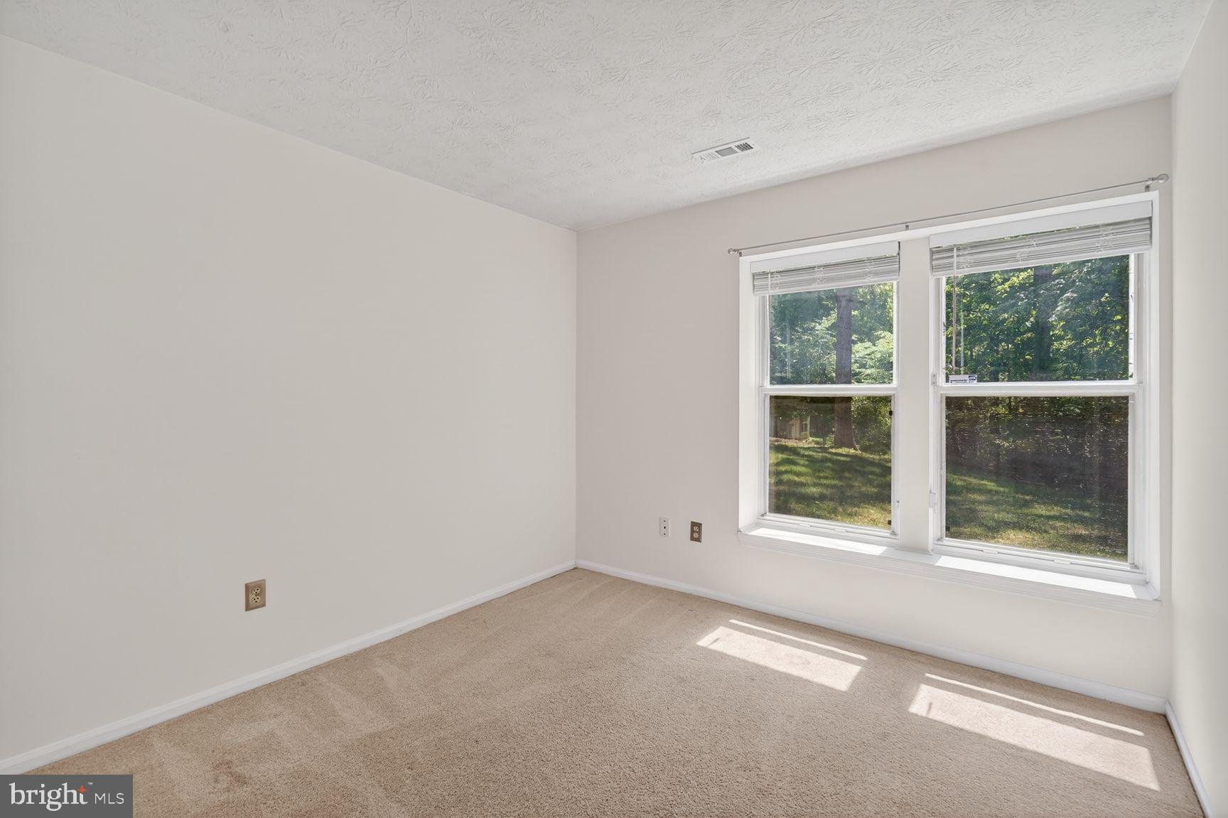 HICKORY RIDGE - Residential