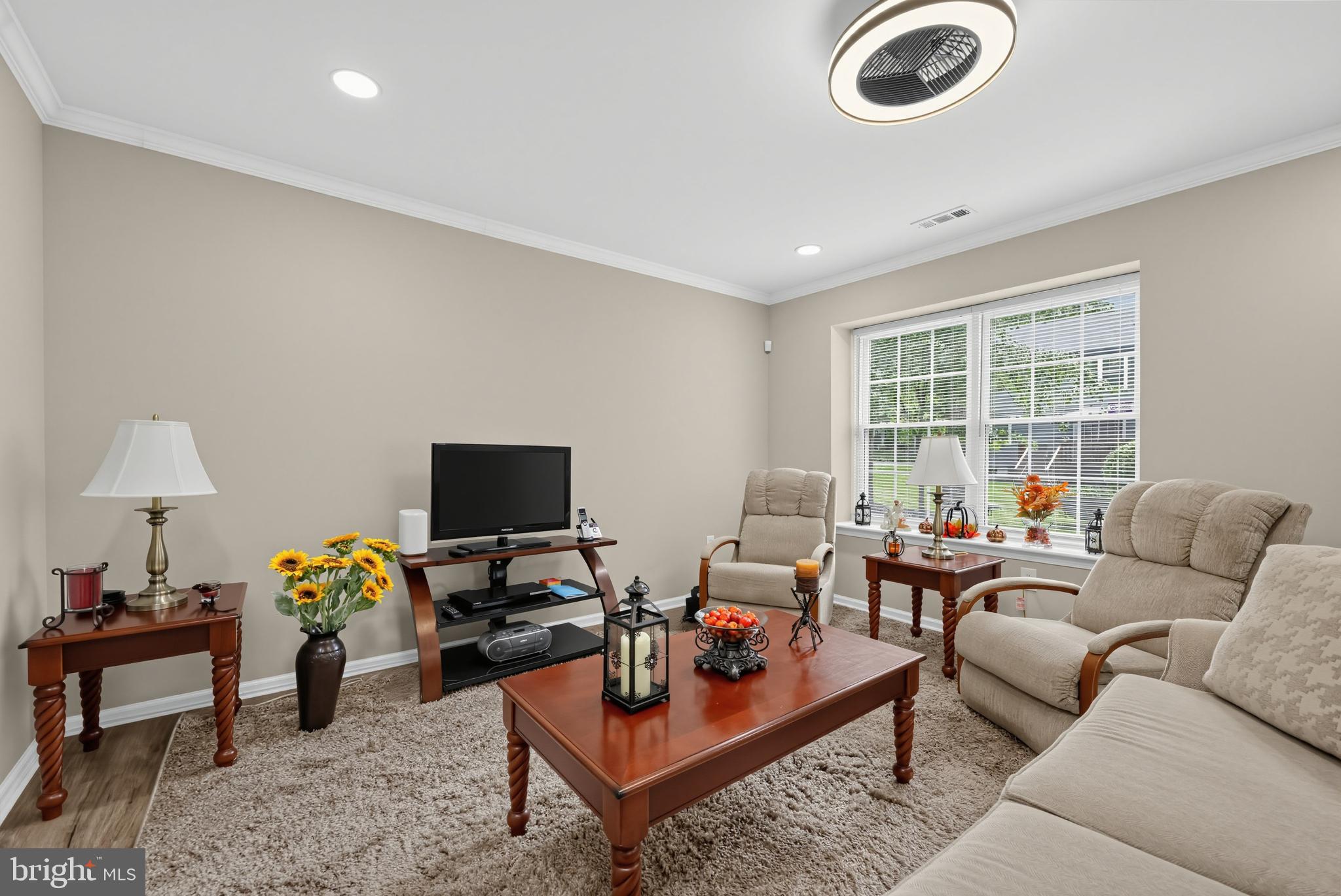 5 THORNHILL COURT