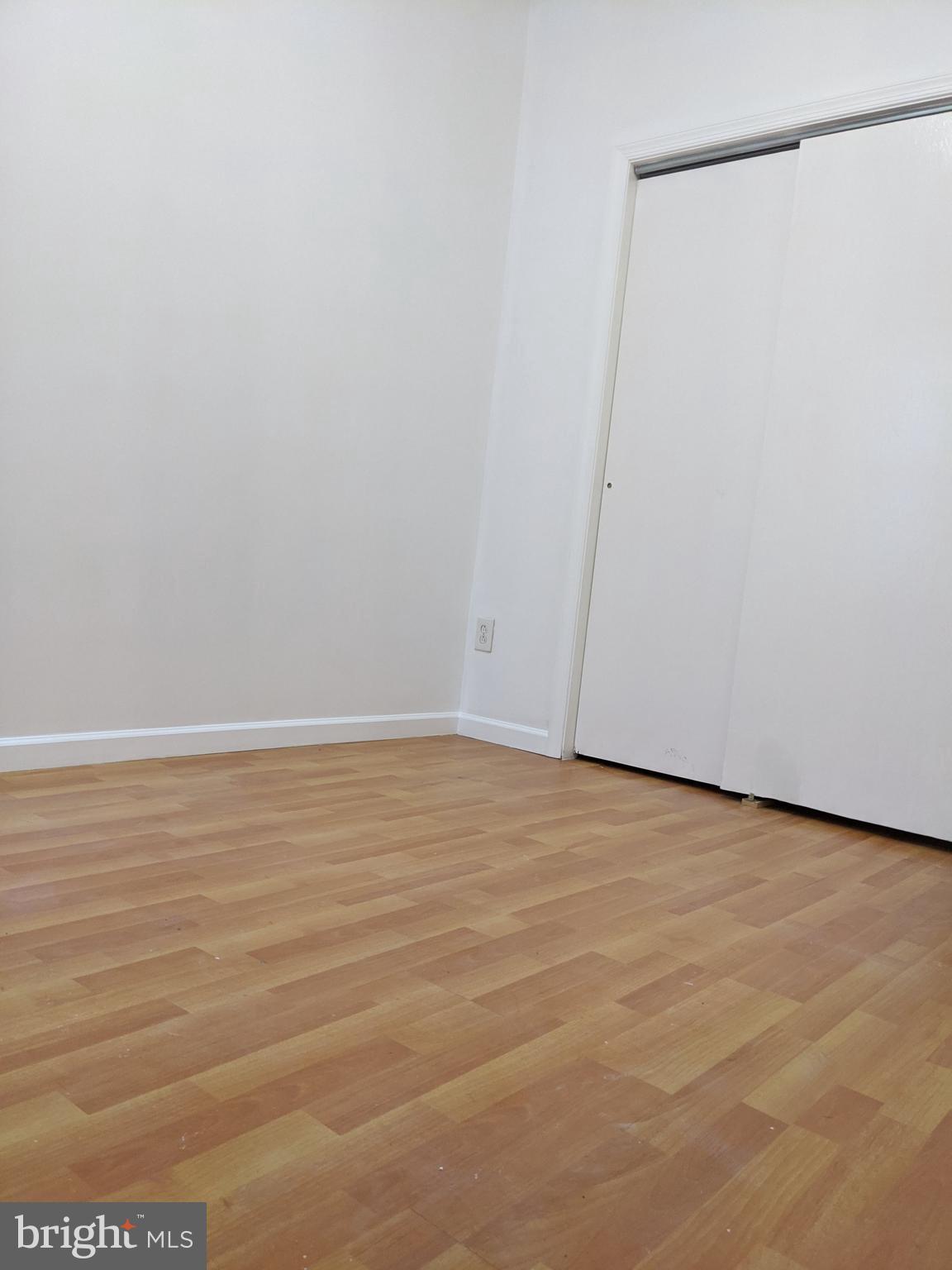 LOWER MOYAMENSING - Residential Lease