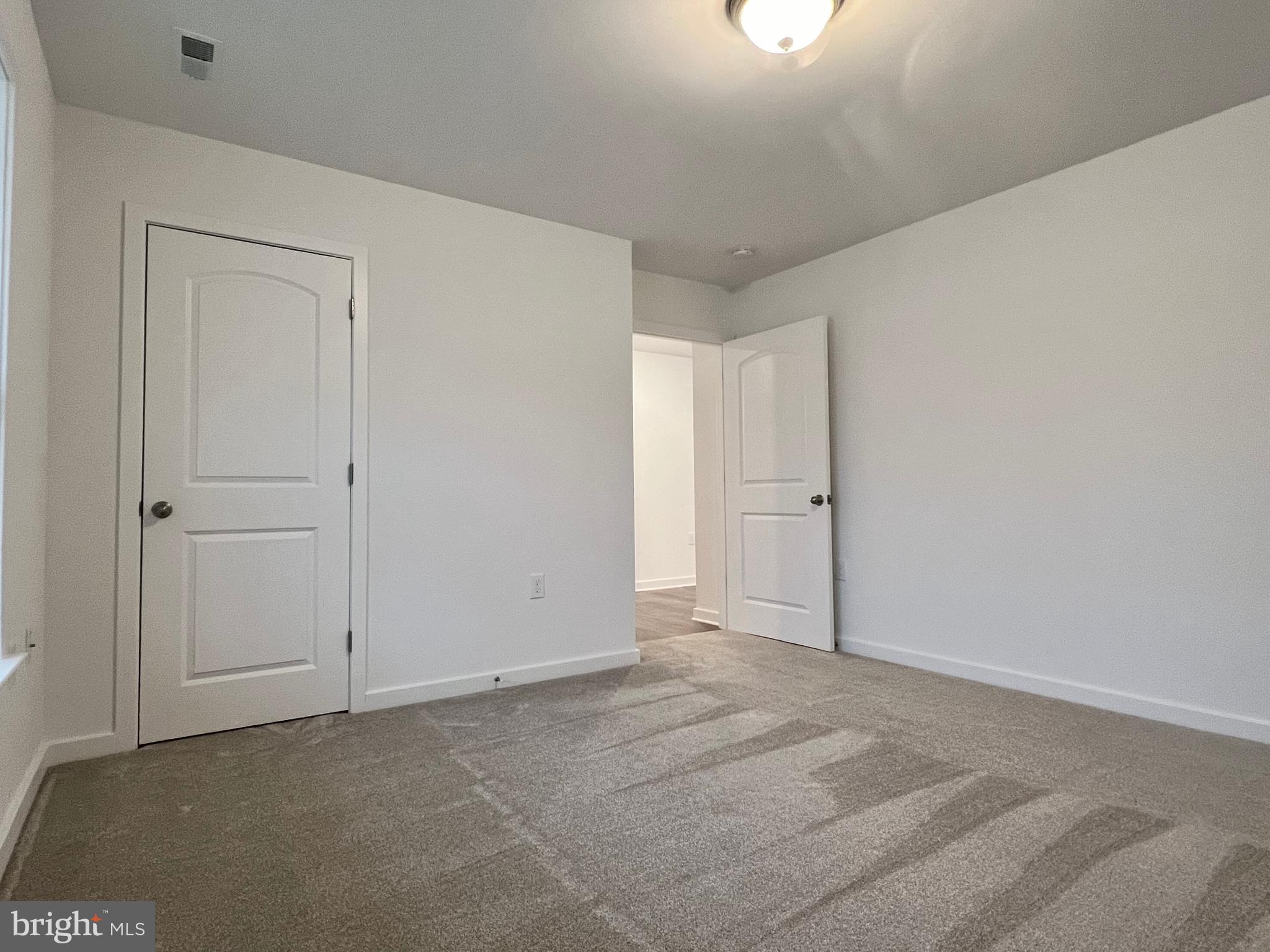 CARDINAL POINTE - Residential