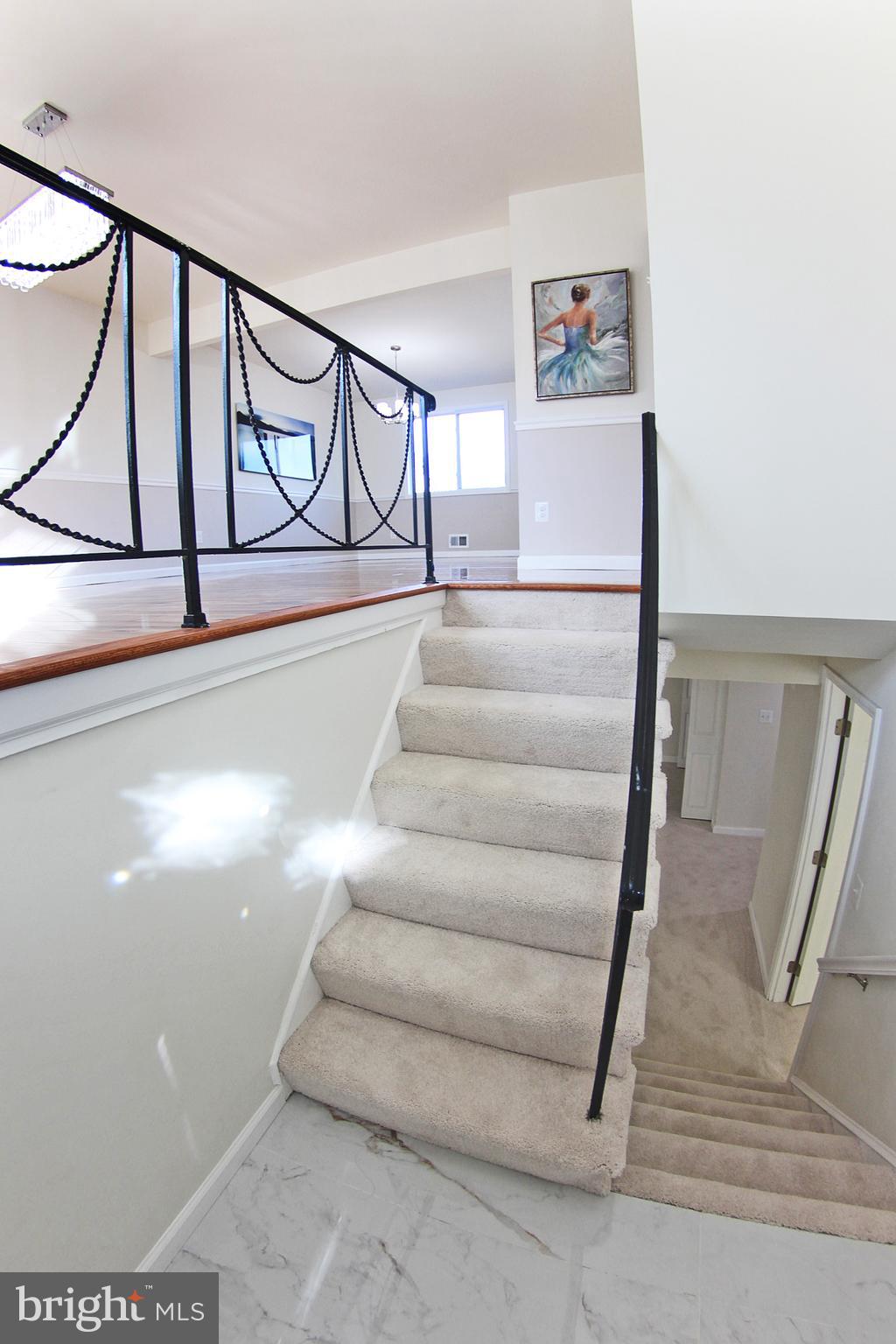 8916 GOLDFIELD PLACE