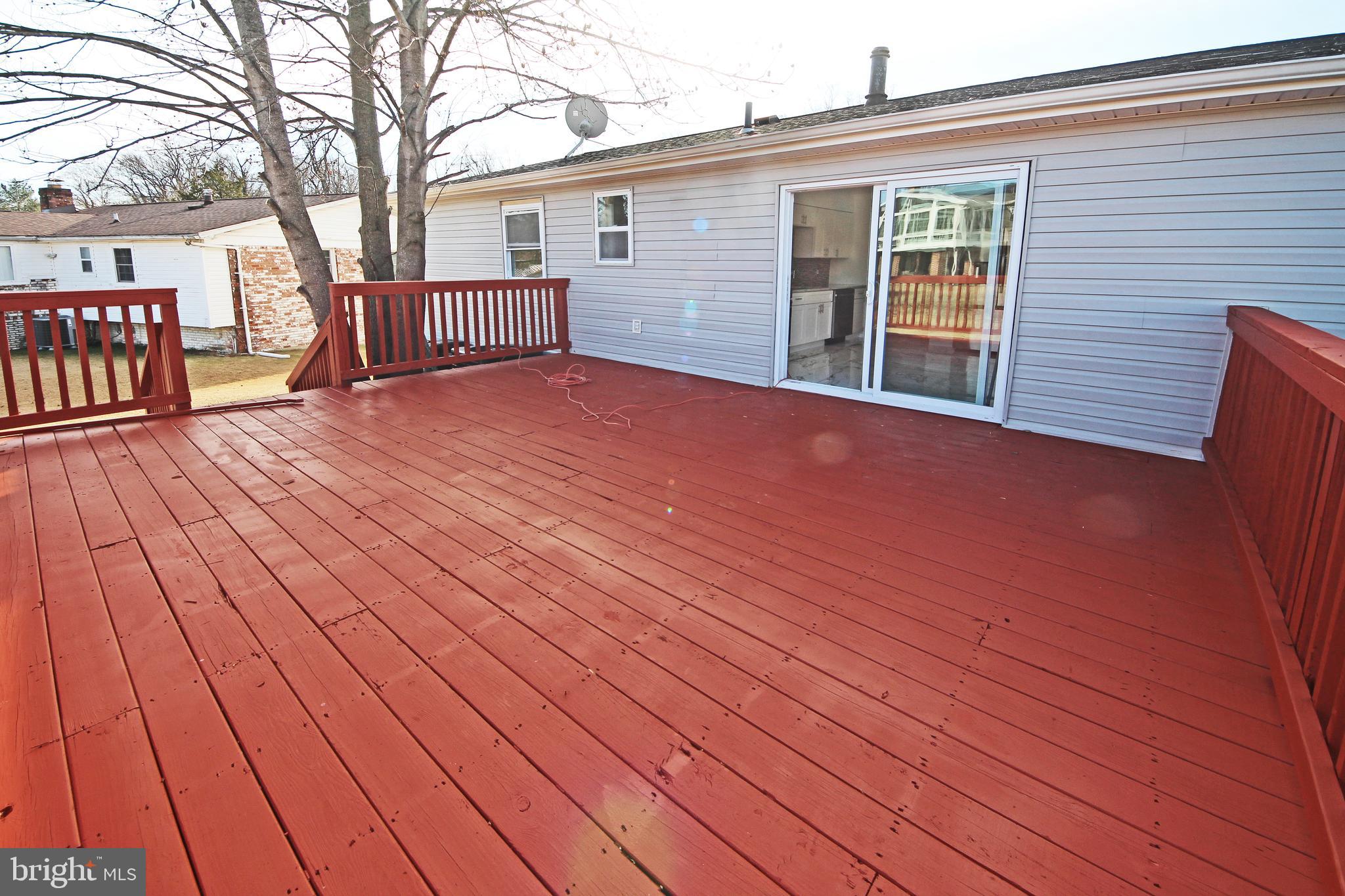 8916 GOLDFIELD PLACE