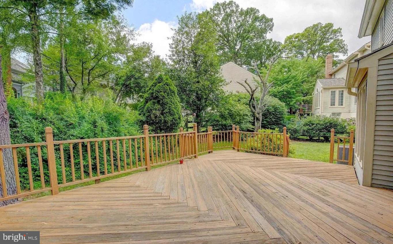 SAYBROOKE - Residential Lease